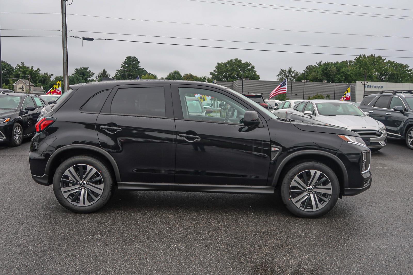 2025 Mitsubishi Outlander Sport ES
