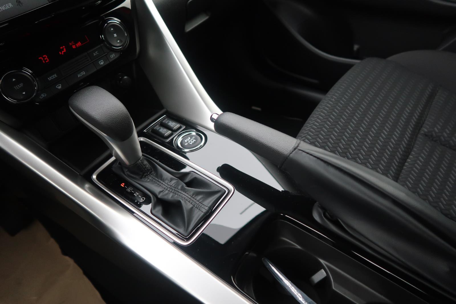 2025 Mitsubishi Eclipse Cross LE