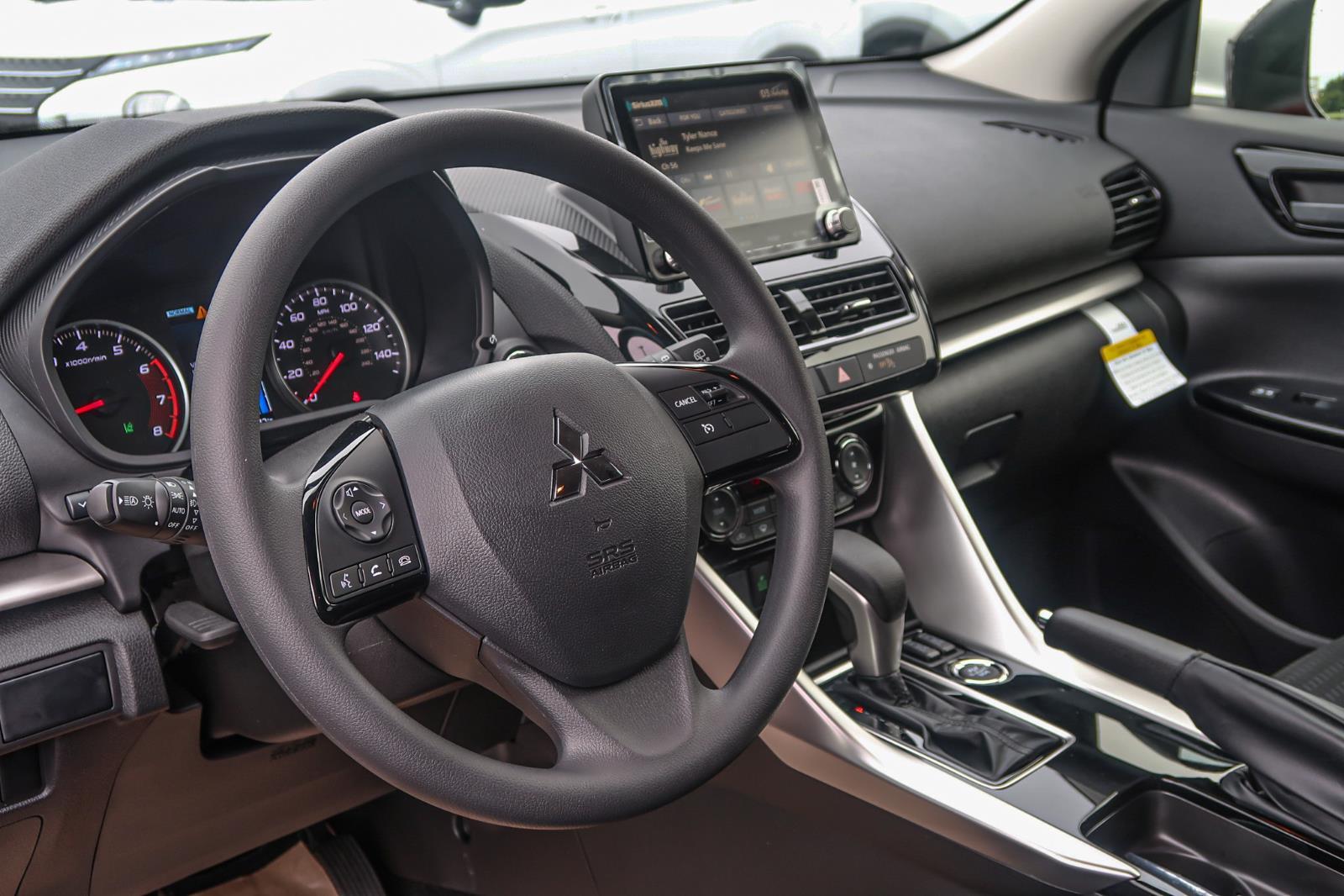 2025 Mitsubishi Eclipse Cross LE