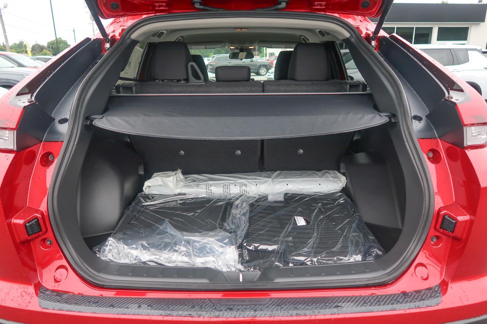 2025 Mitsubishi Eclipse Cross LE