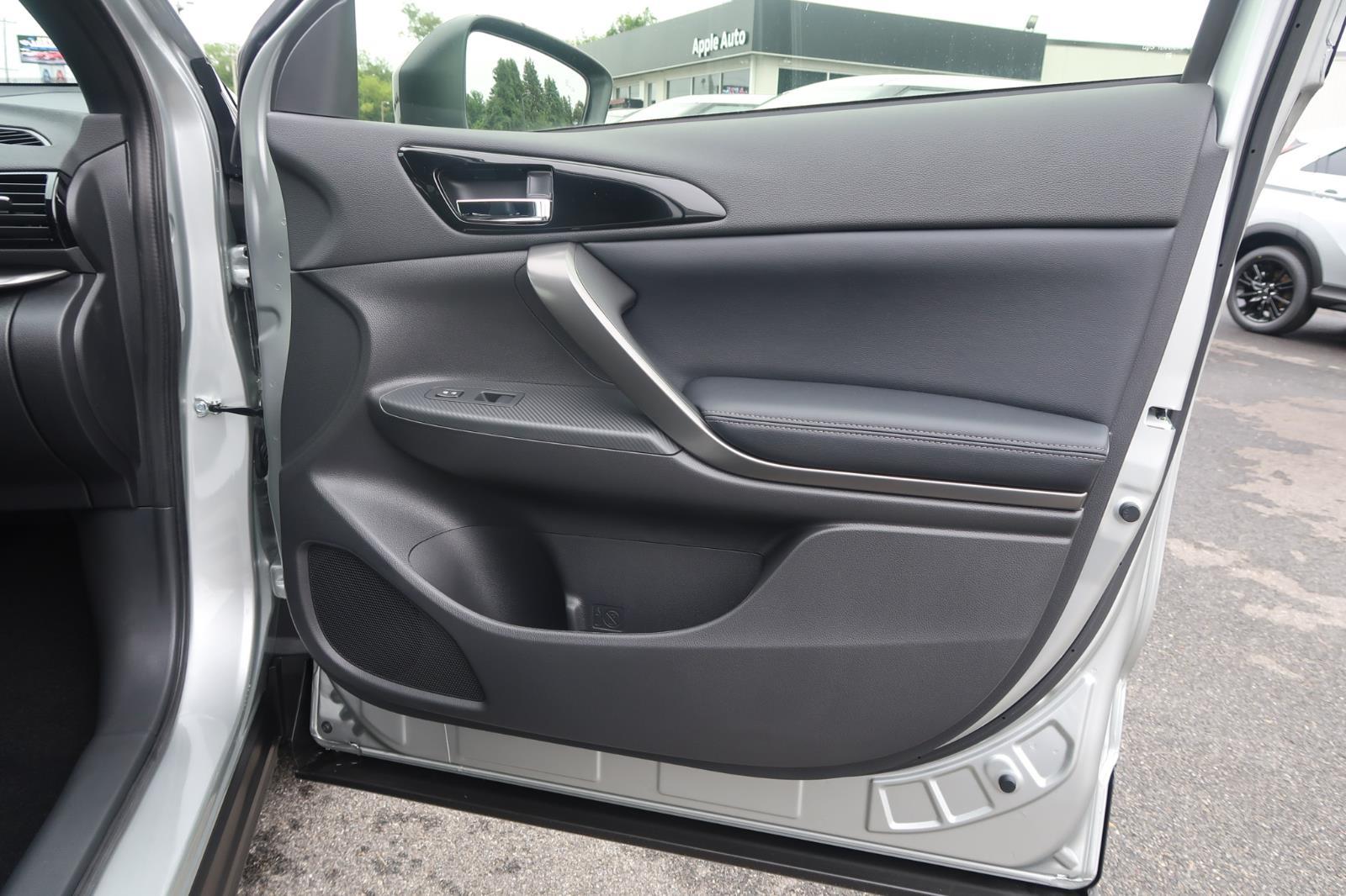 2025 Mitsubishi Eclipse Cross Black Edition