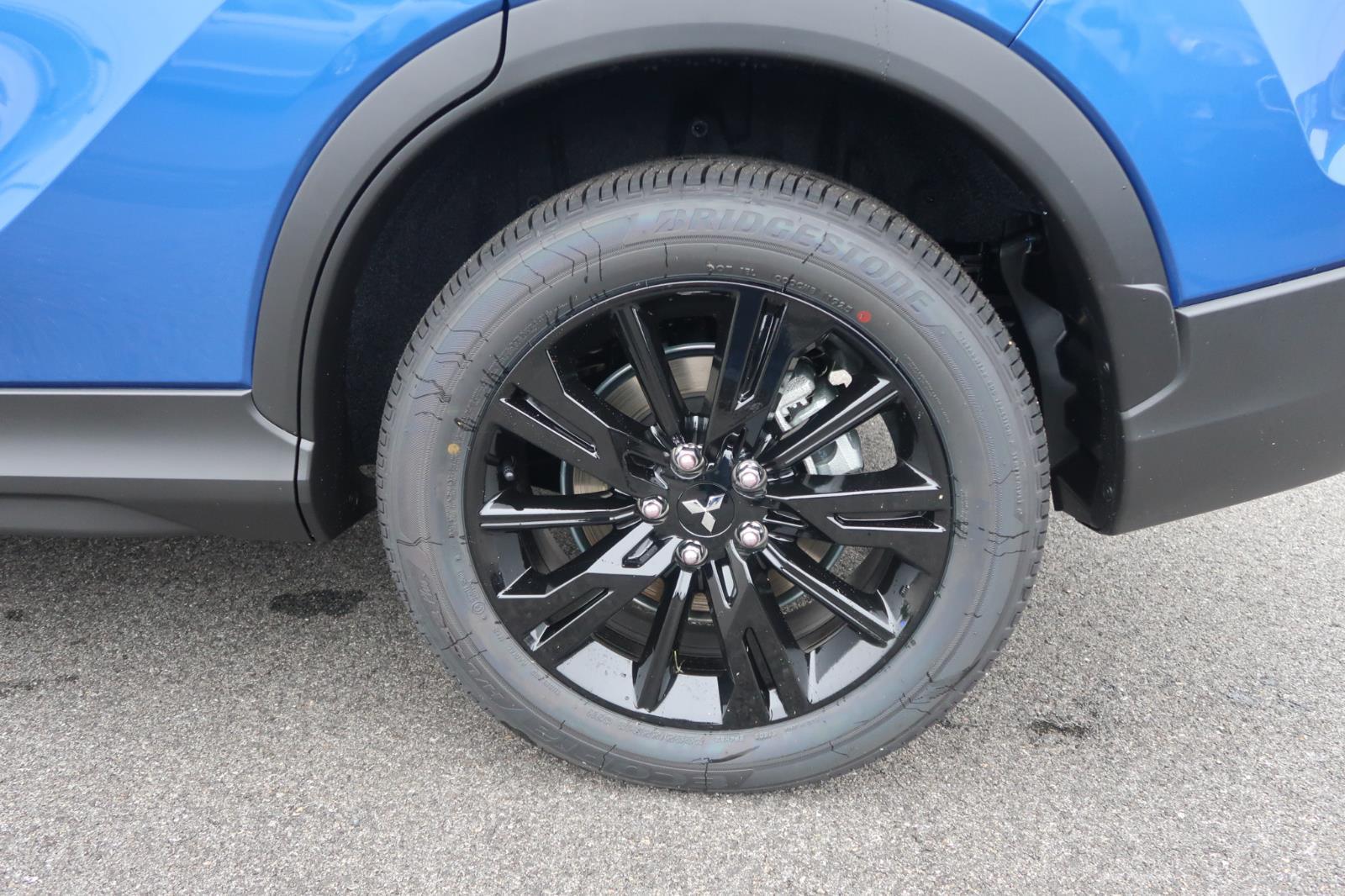 2025 Mitsubishi Eclipse Cross LE S-AWC