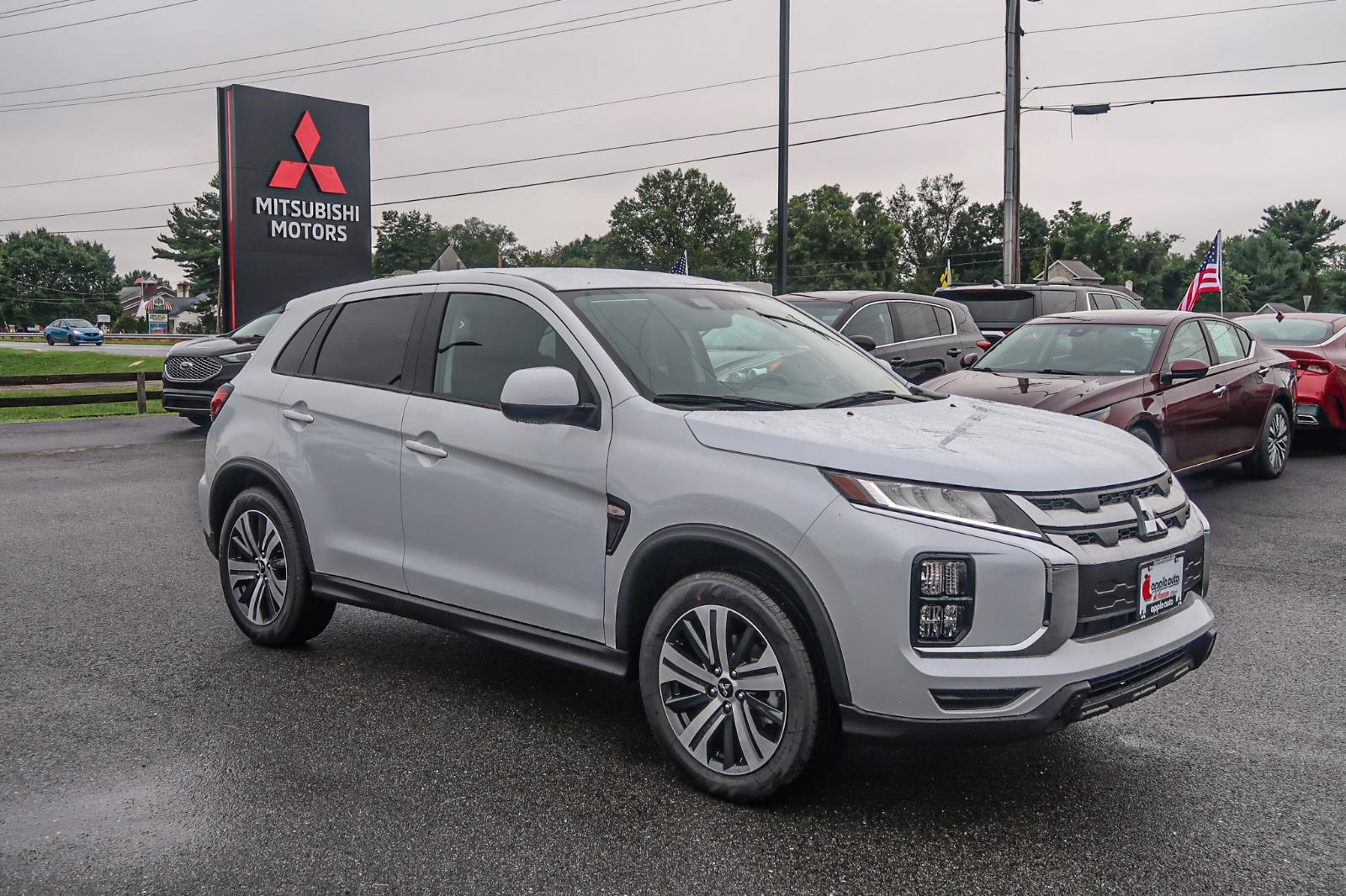 2025 Mitsubishi Outlander Sport ES