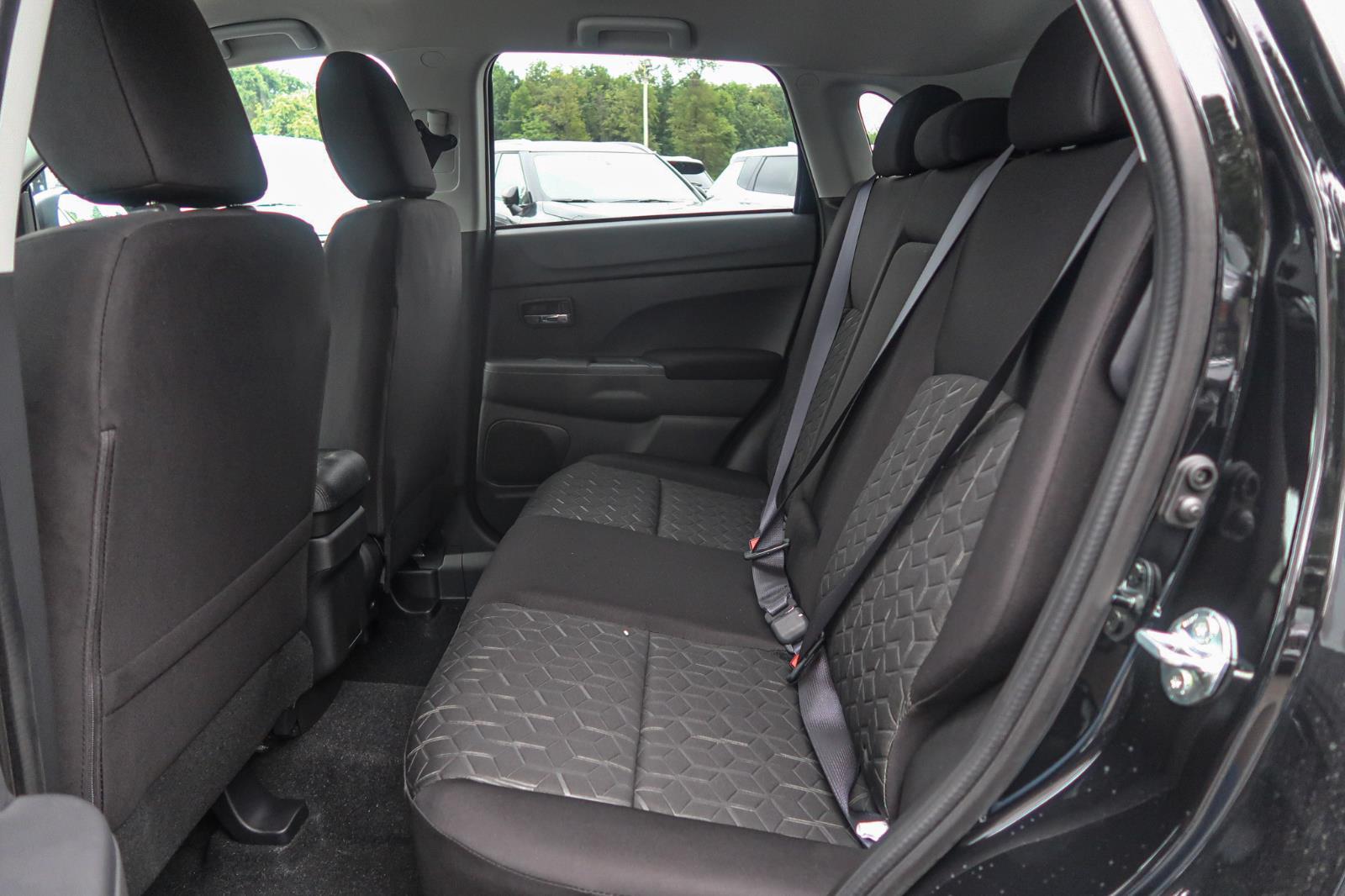 2025 Mitsubishi Outlander Sport ES