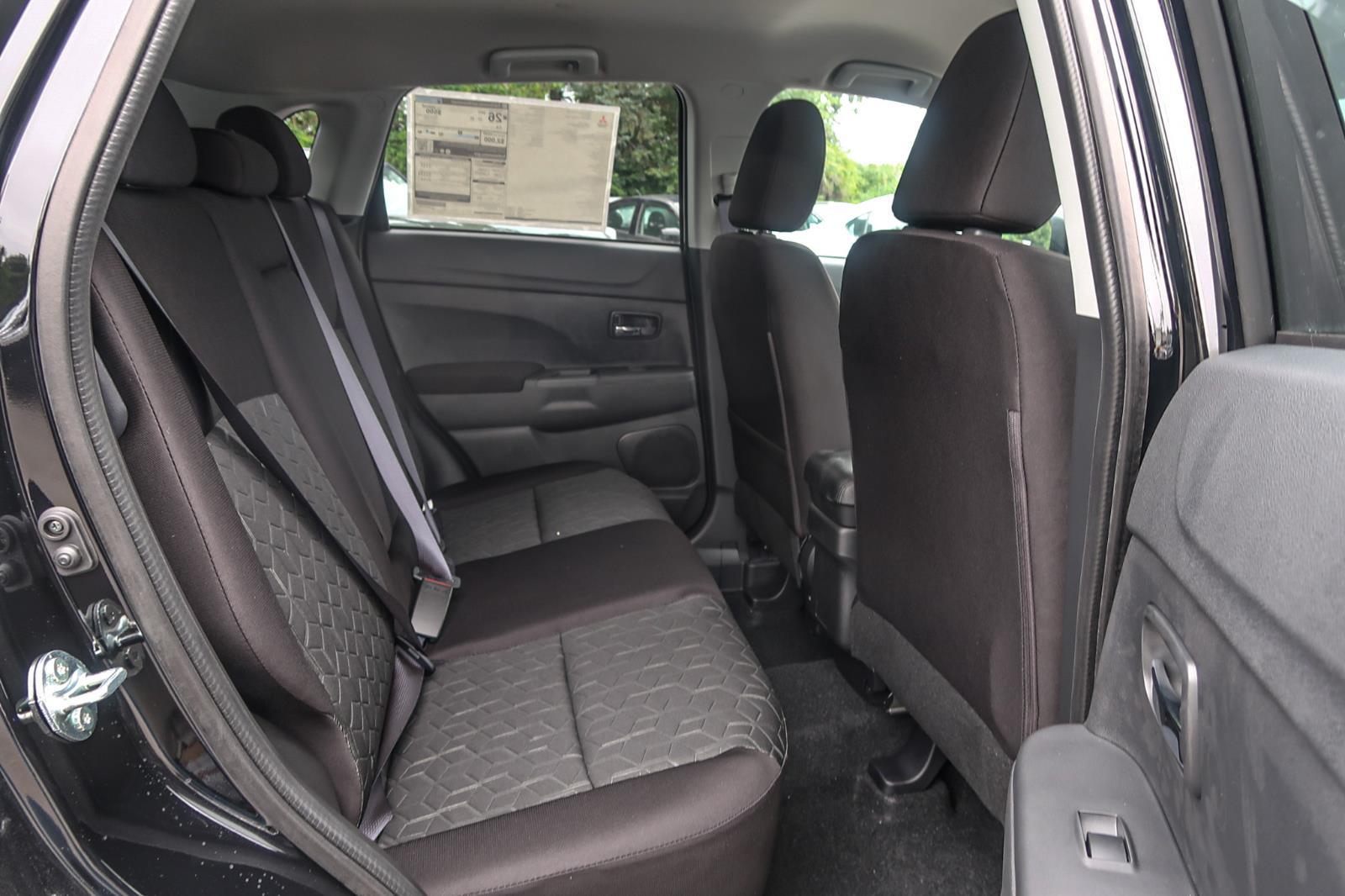 2025 Mitsubishi Outlander Sport ES