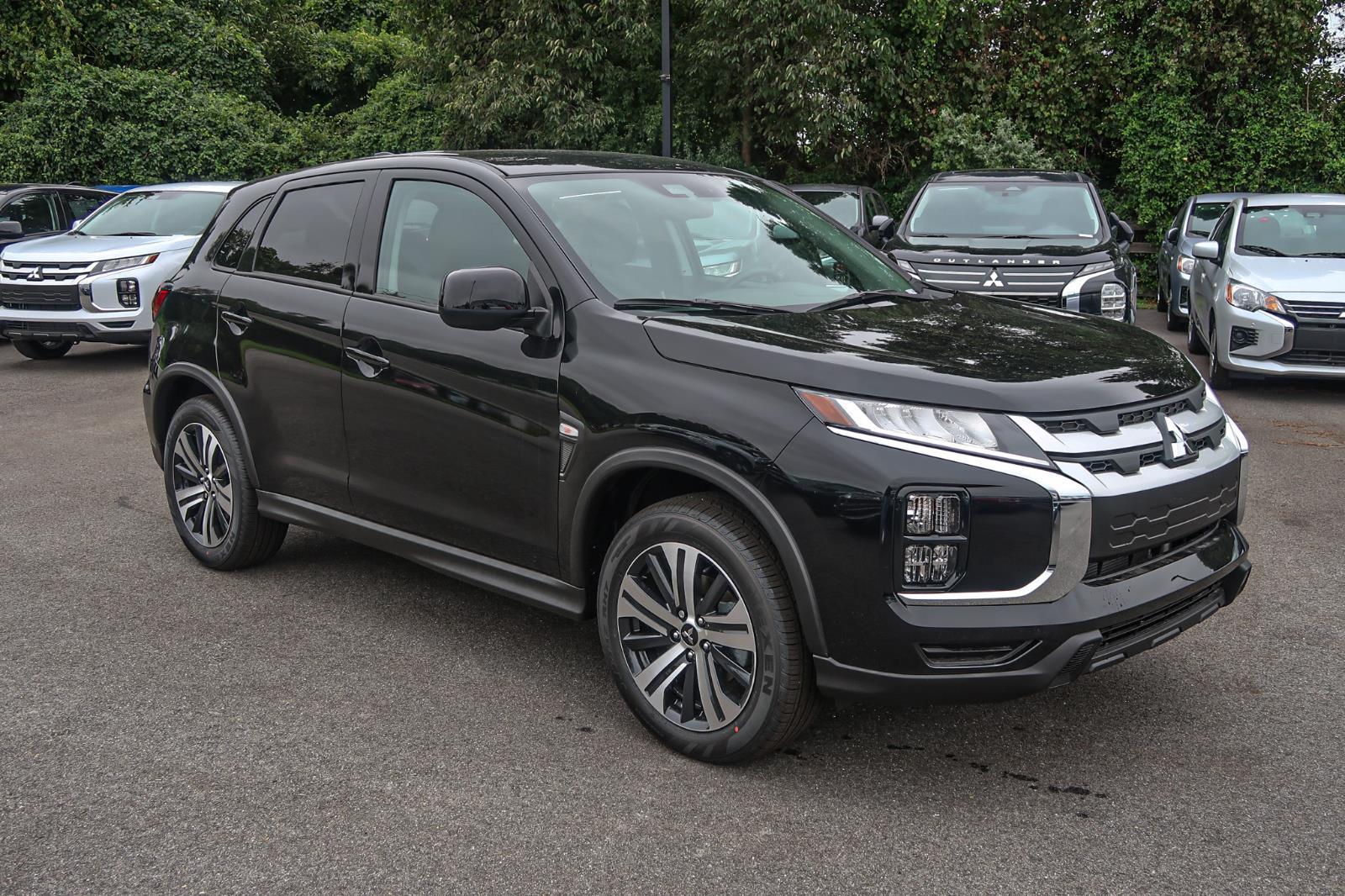 2025 Mitsubishi Outlander Sport ES
