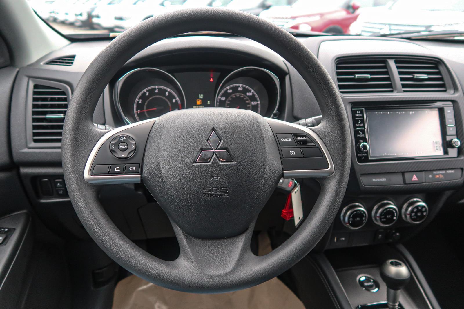 2025 Mitsubishi Outlander Sport ES