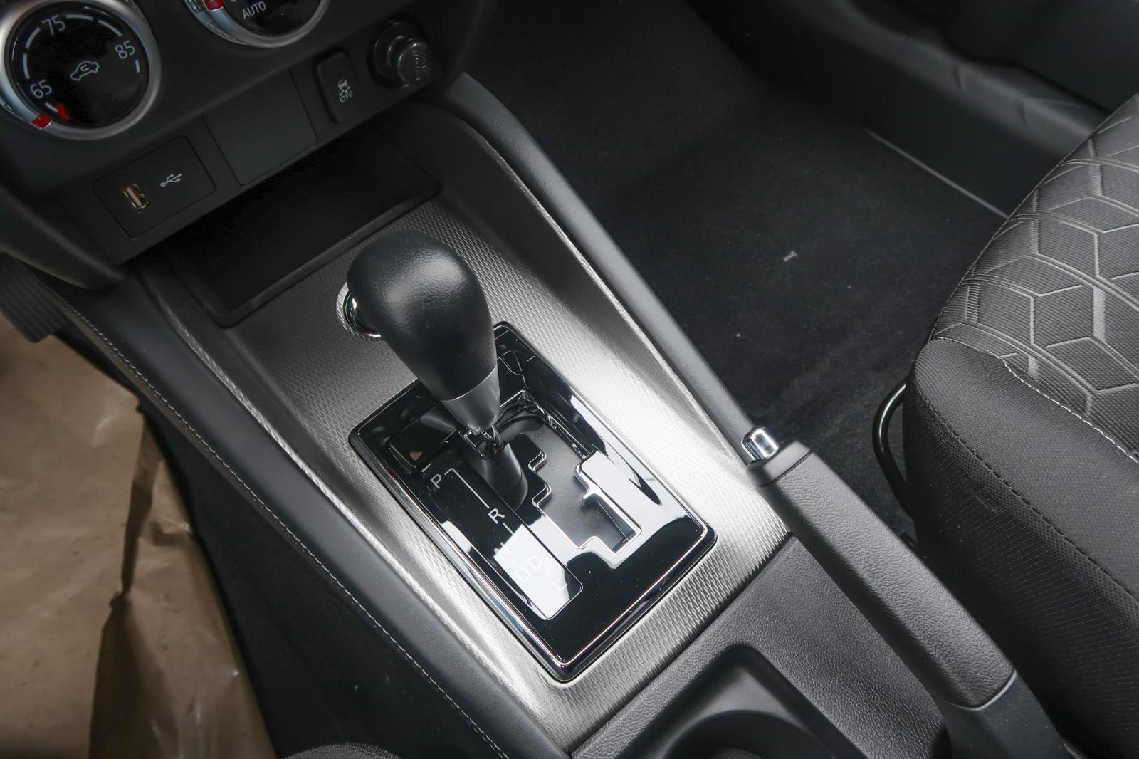 2025 Mitsubishi Outlander Sport ES