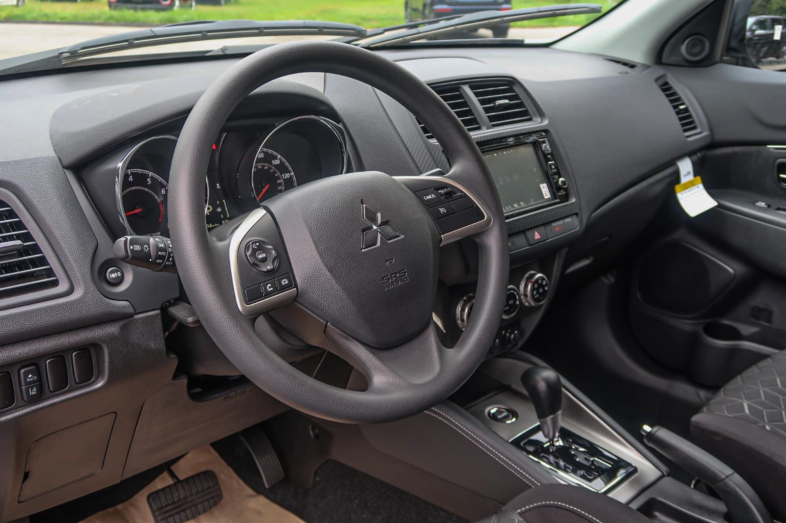 2025 Mitsubishi Outlander Sport ES