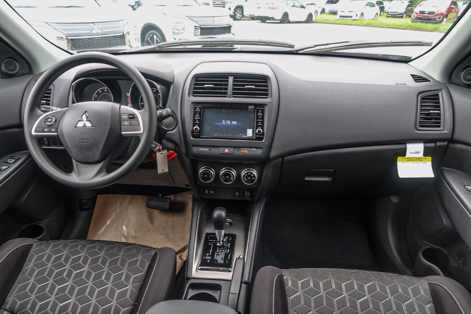 2025 Mitsubishi Outlander Sport ES
