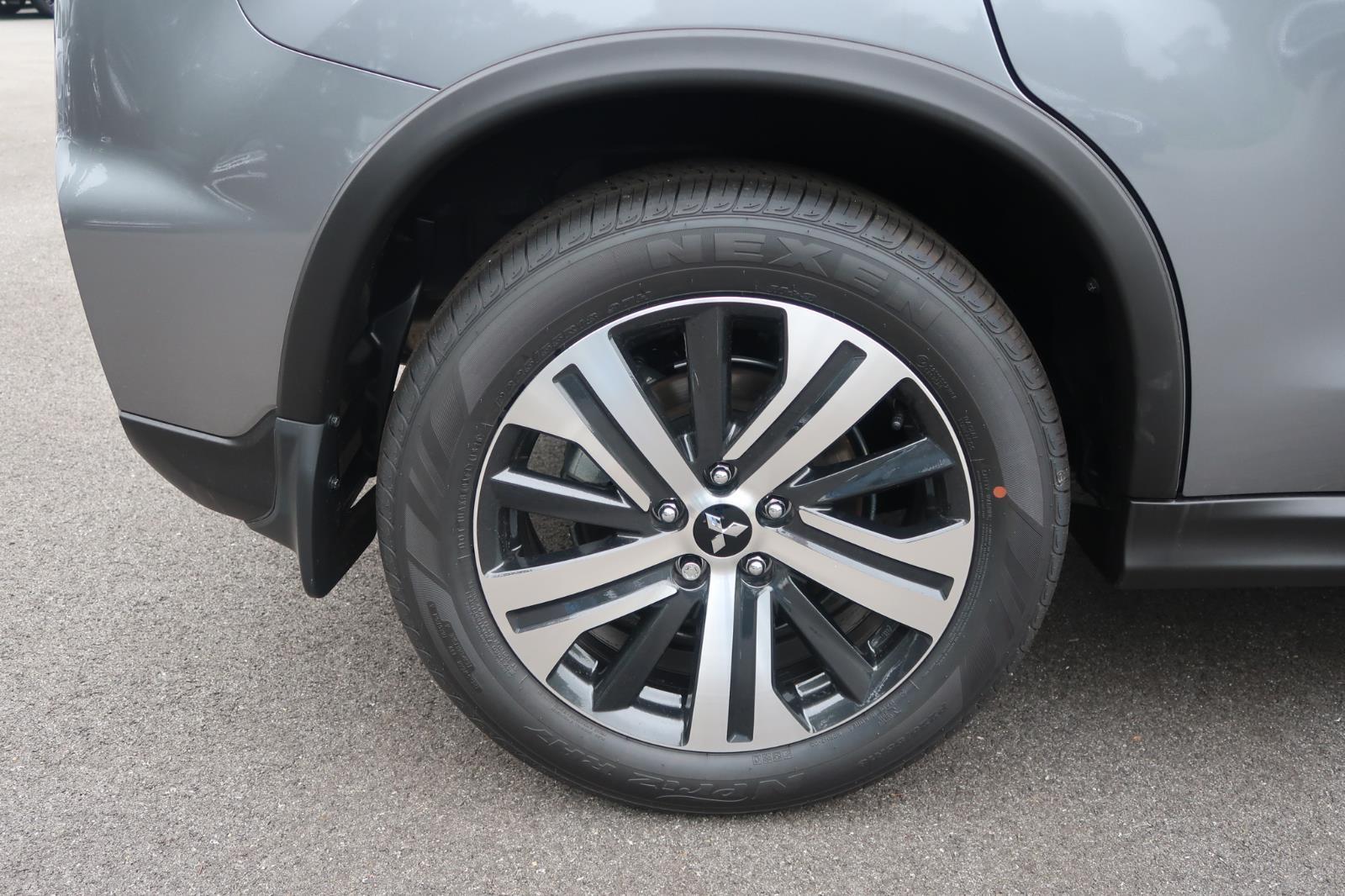 2025 Mitsubishi Outlander Sport ES