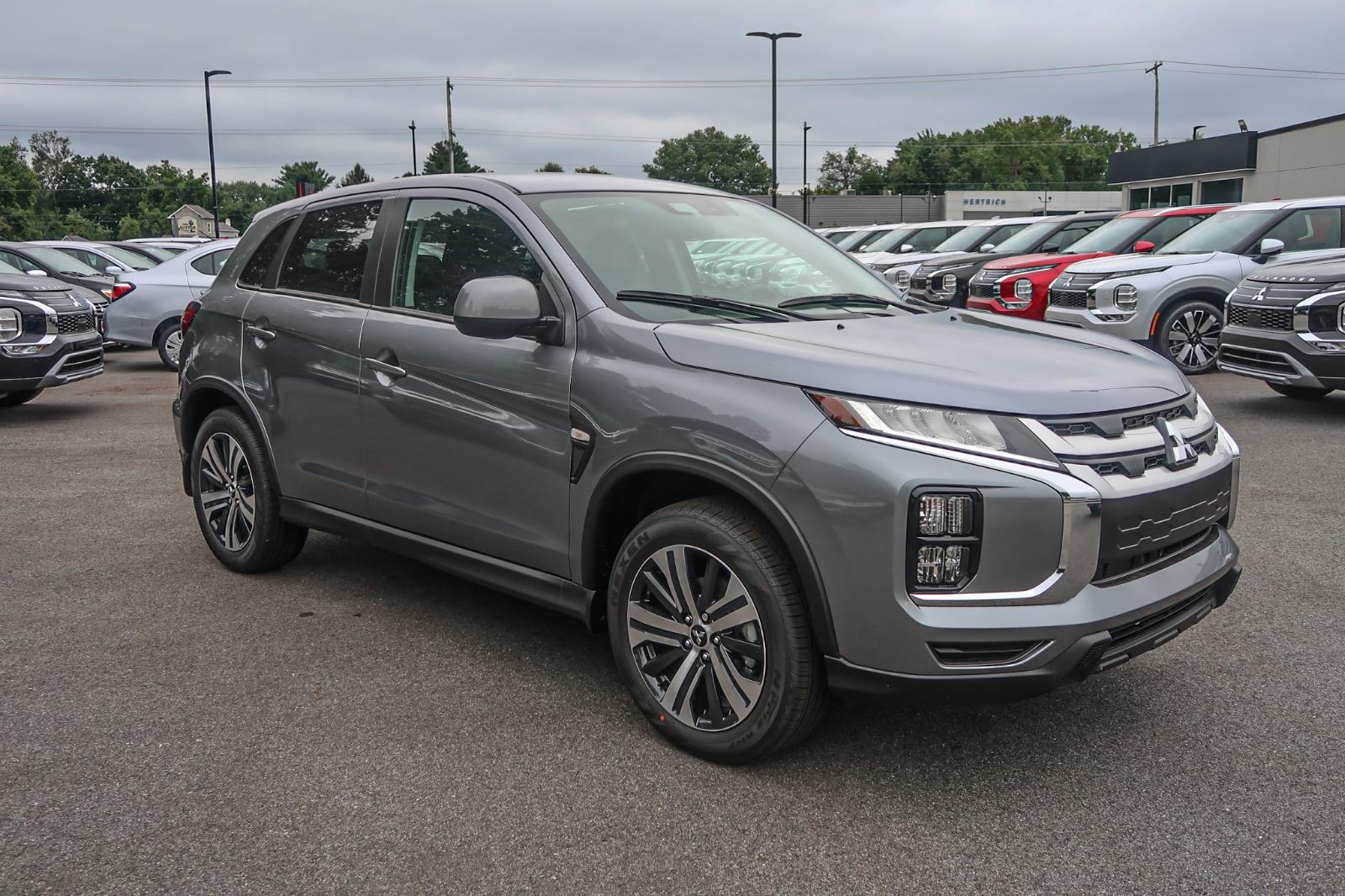 2025 Mitsubishi Outlander Sport ES