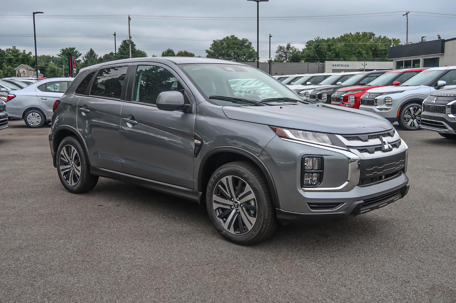 2025 Mitsubishi Outlander Sport ES