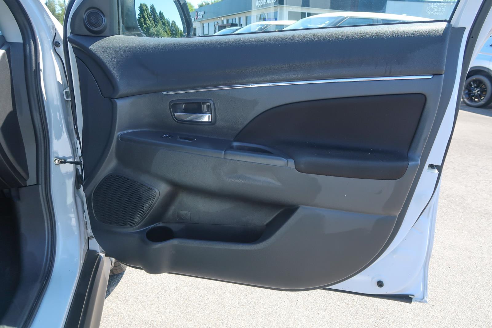 2022 Mitsubishi Outlander Sport ES