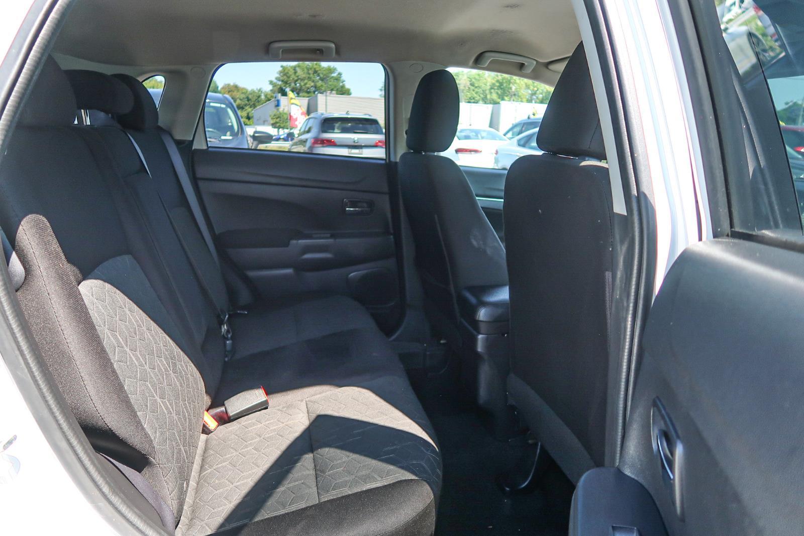 2022 Mitsubishi Outlander Sport ES