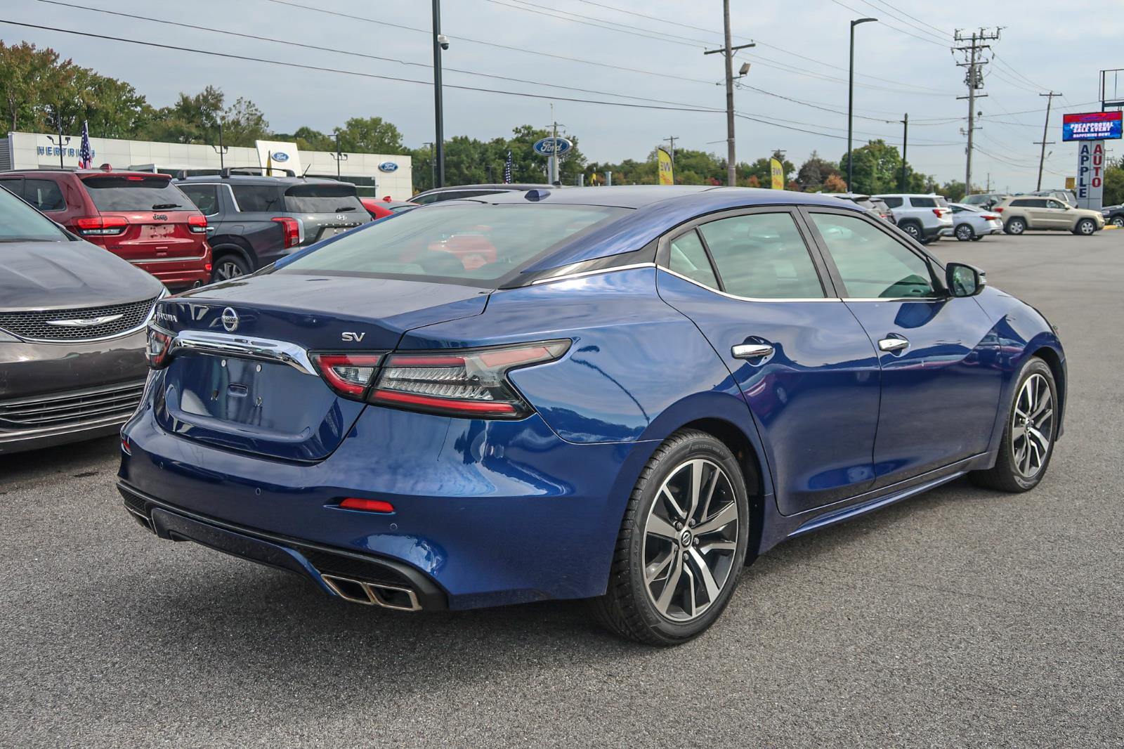 2021 Nissan Maxima SV Xtronic CVT