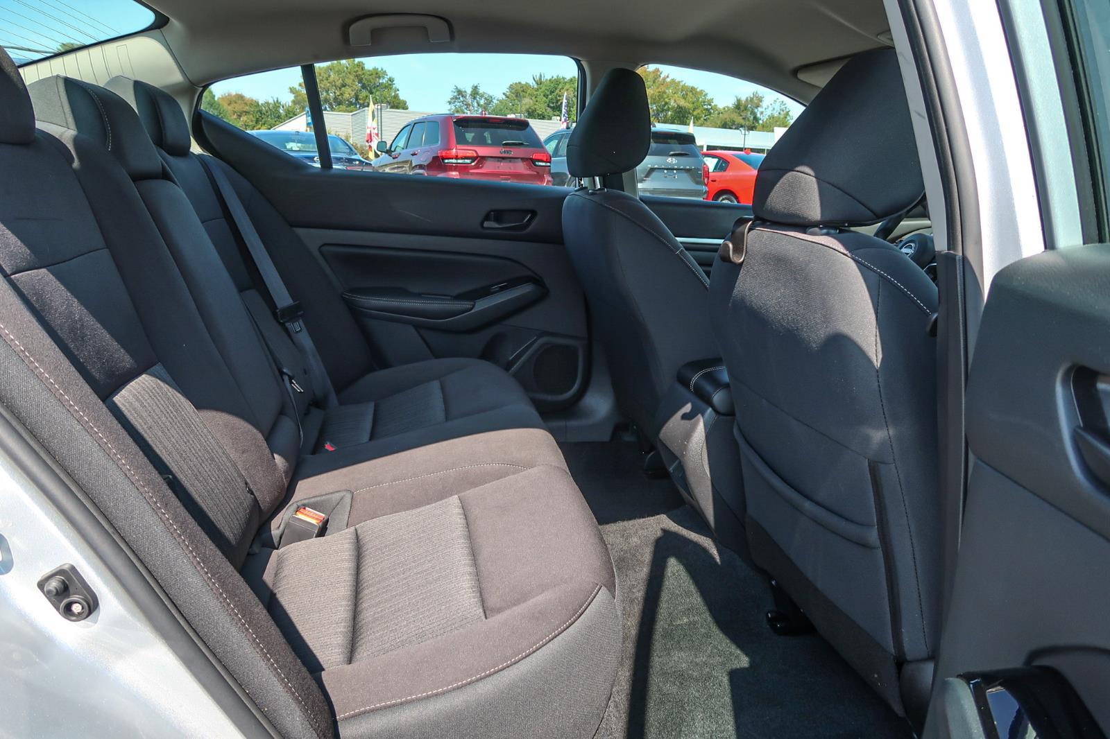 2023 Nissan Altima SV FWD