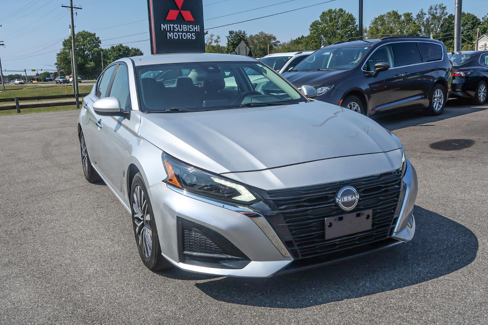 2023 Nissan Altima SV FWD