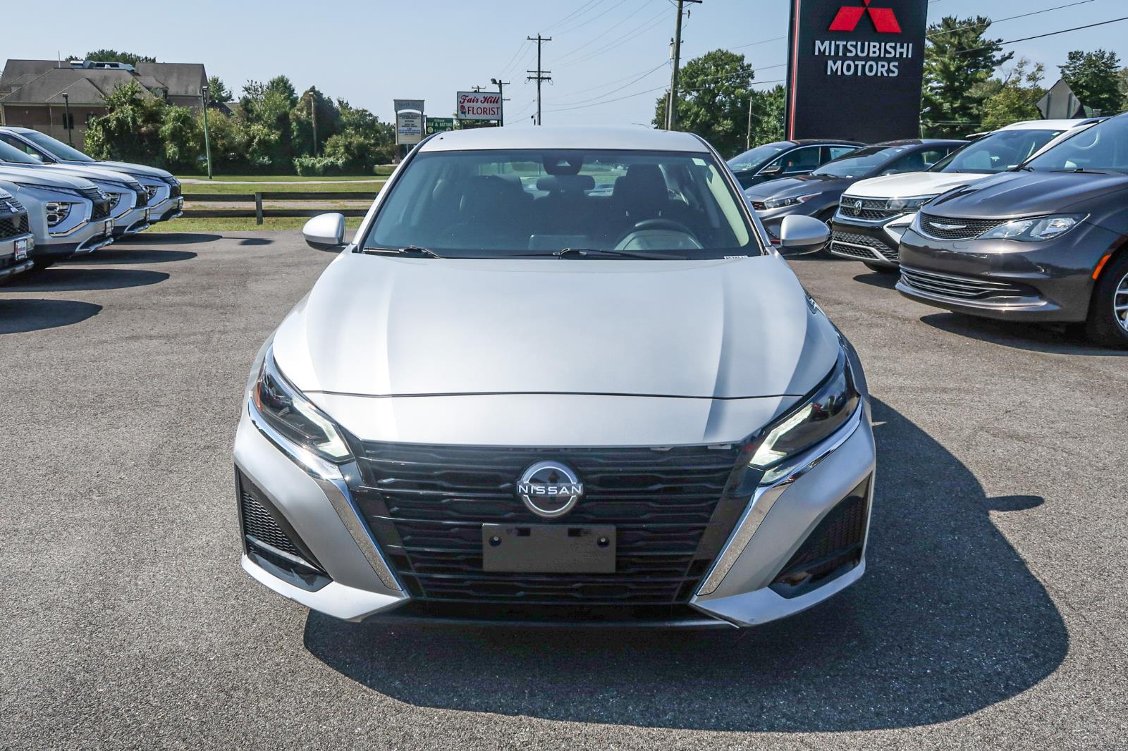 2023 Nissan Altima SV FWD
