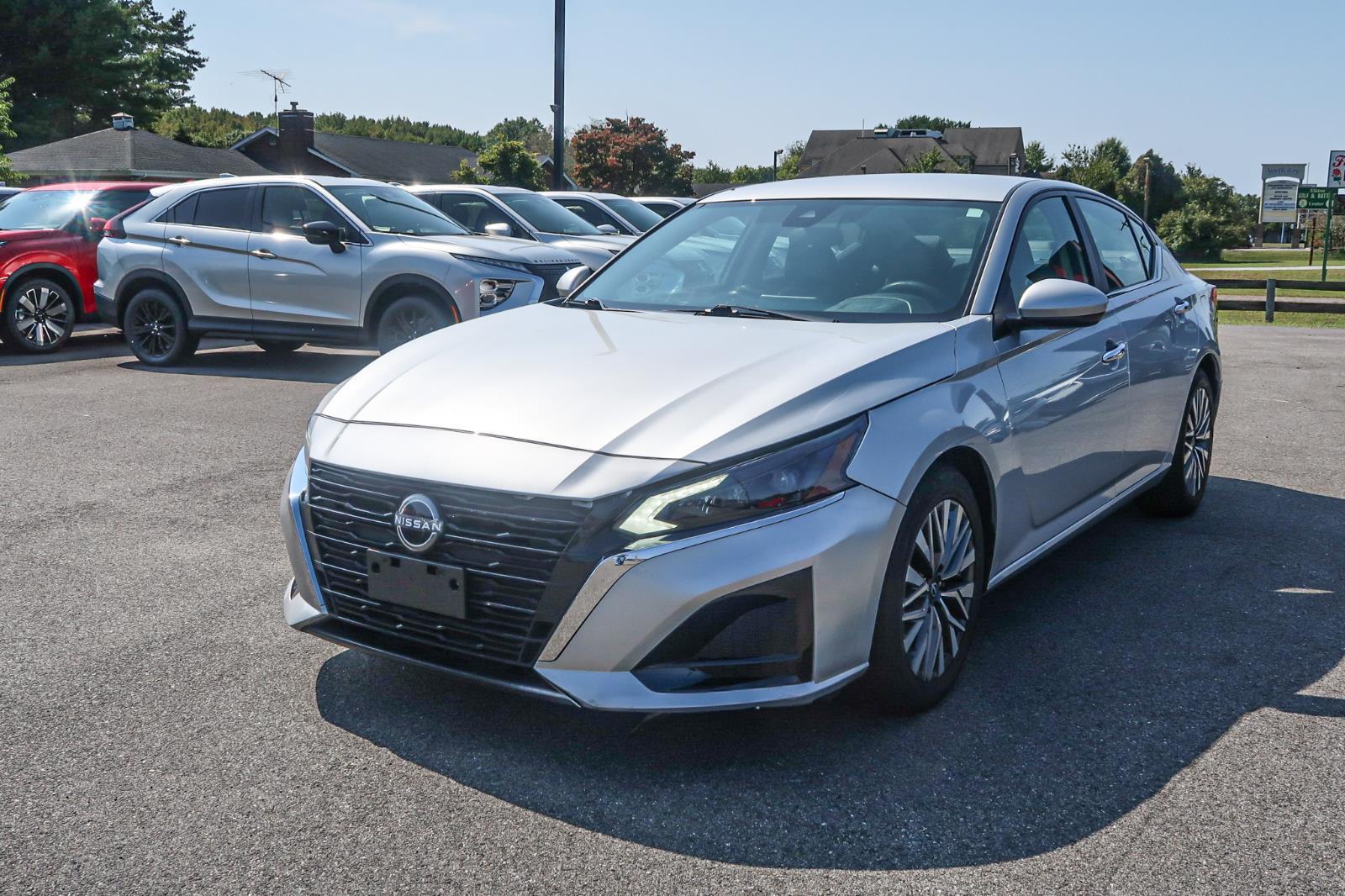 2023 Nissan Altima SV FWD