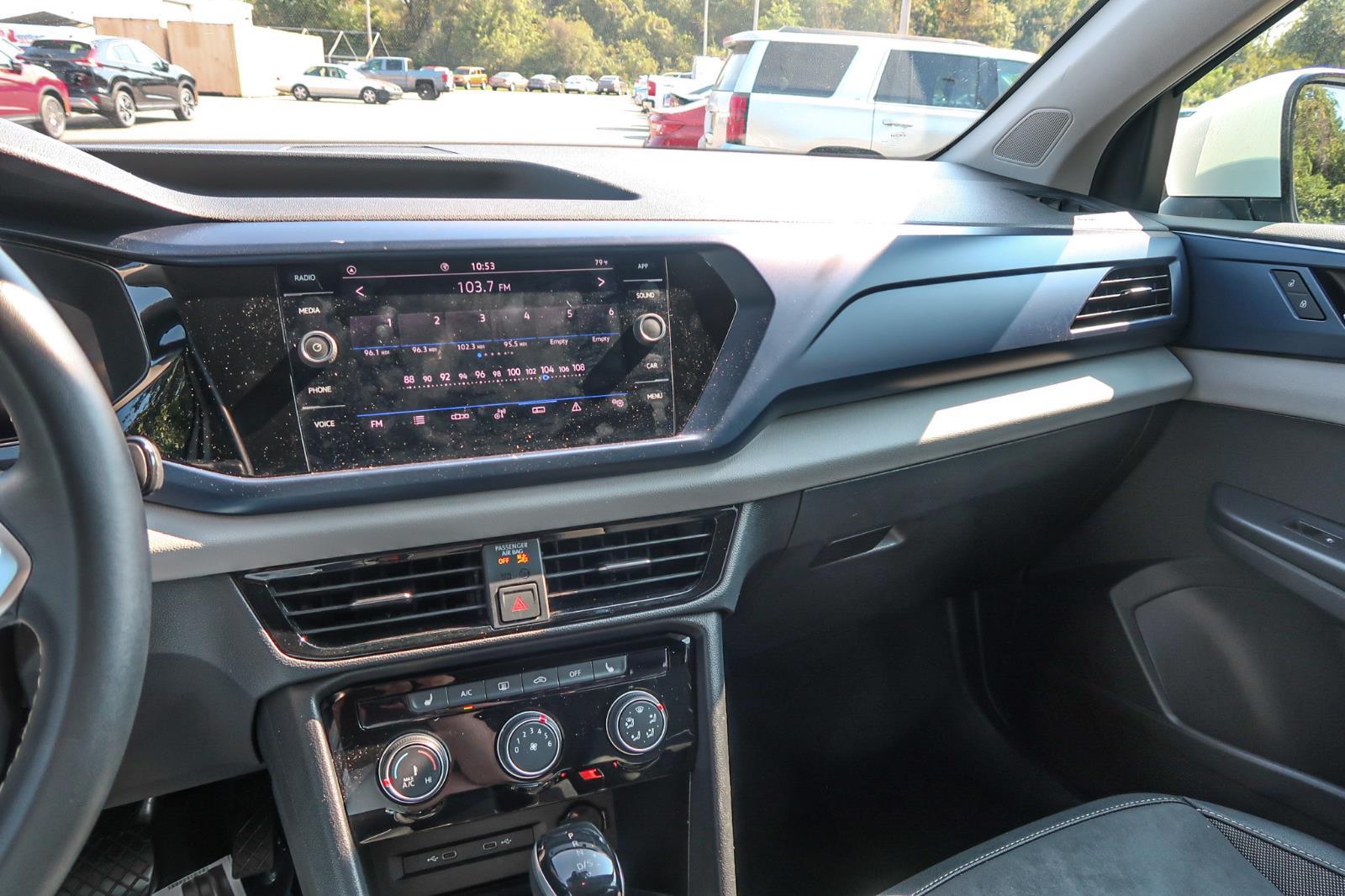 2023 Volkswagen Taos SE