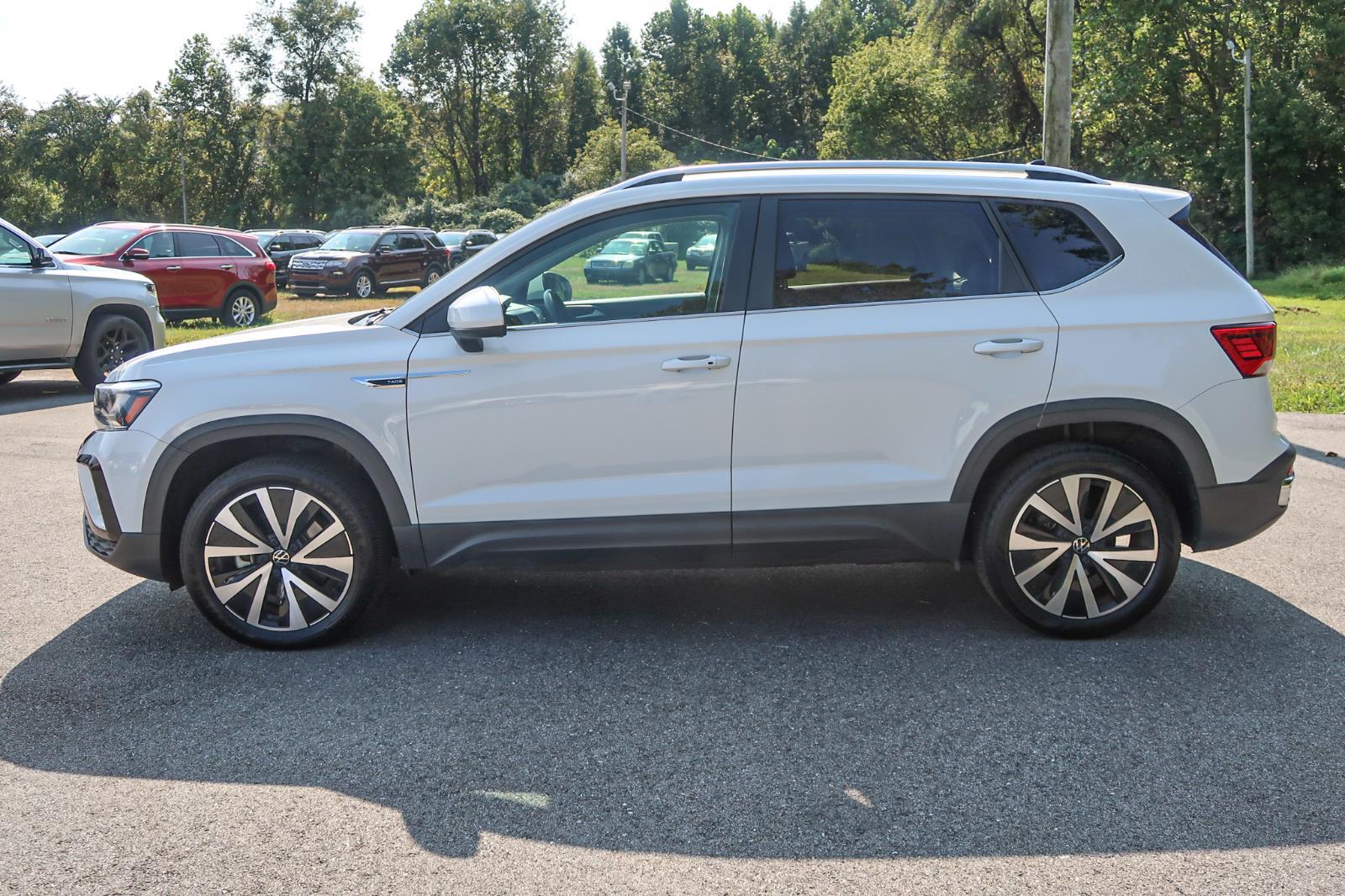 2023 Volkswagen Taos SE