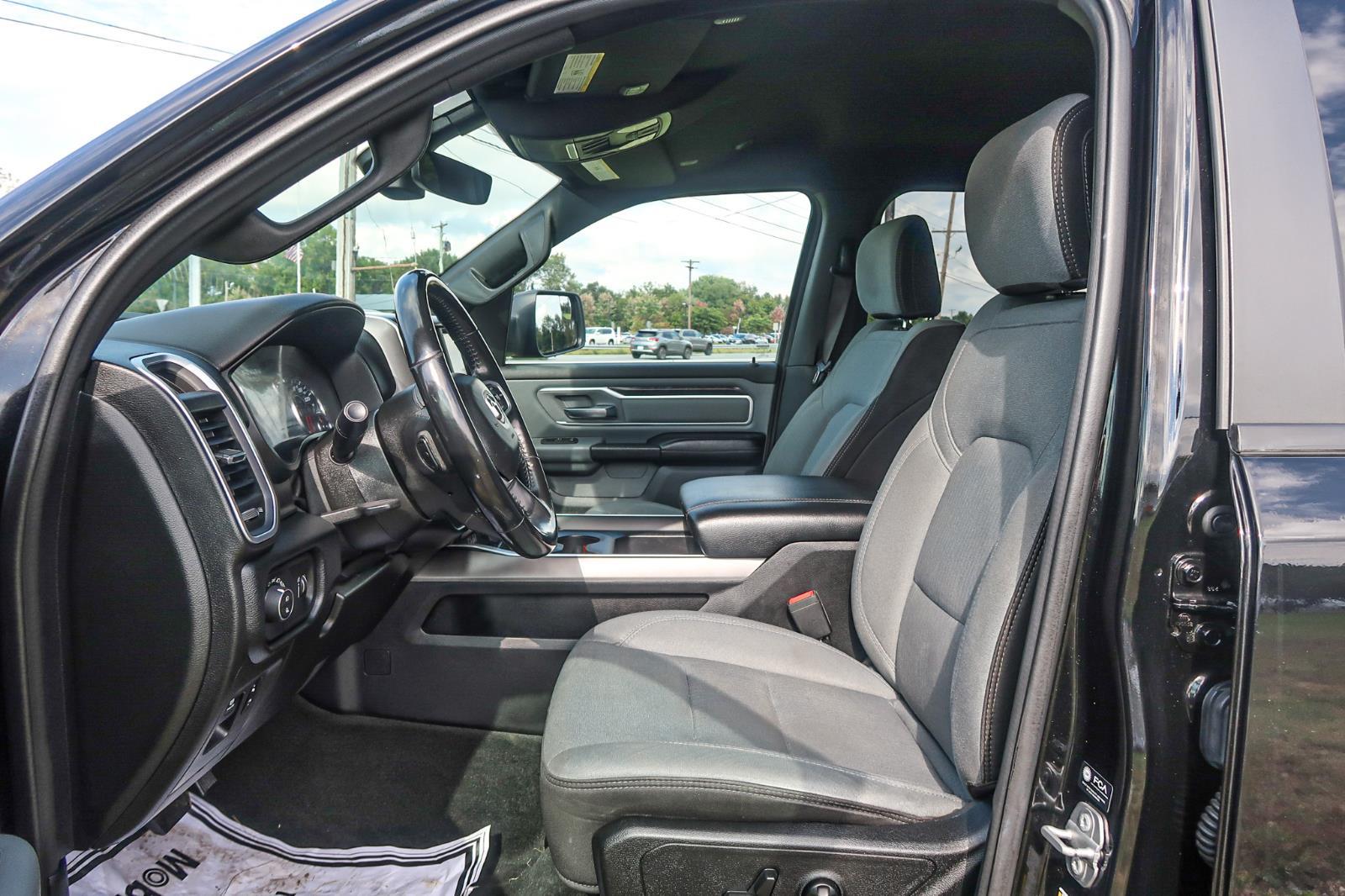 2021 Ram 1500 Big Horn Crew Cab 4x4 6'4" Box