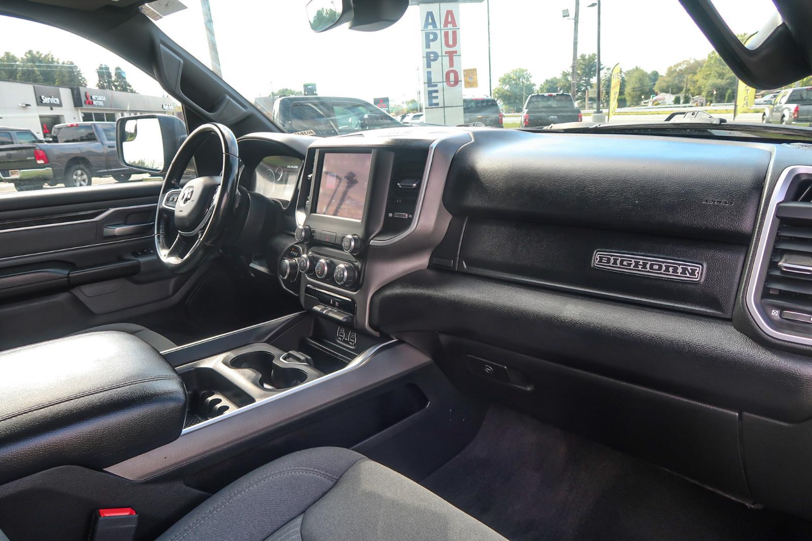 2021 Ram 1500 Big Horn Crew Cab 4x4 6'4" Box