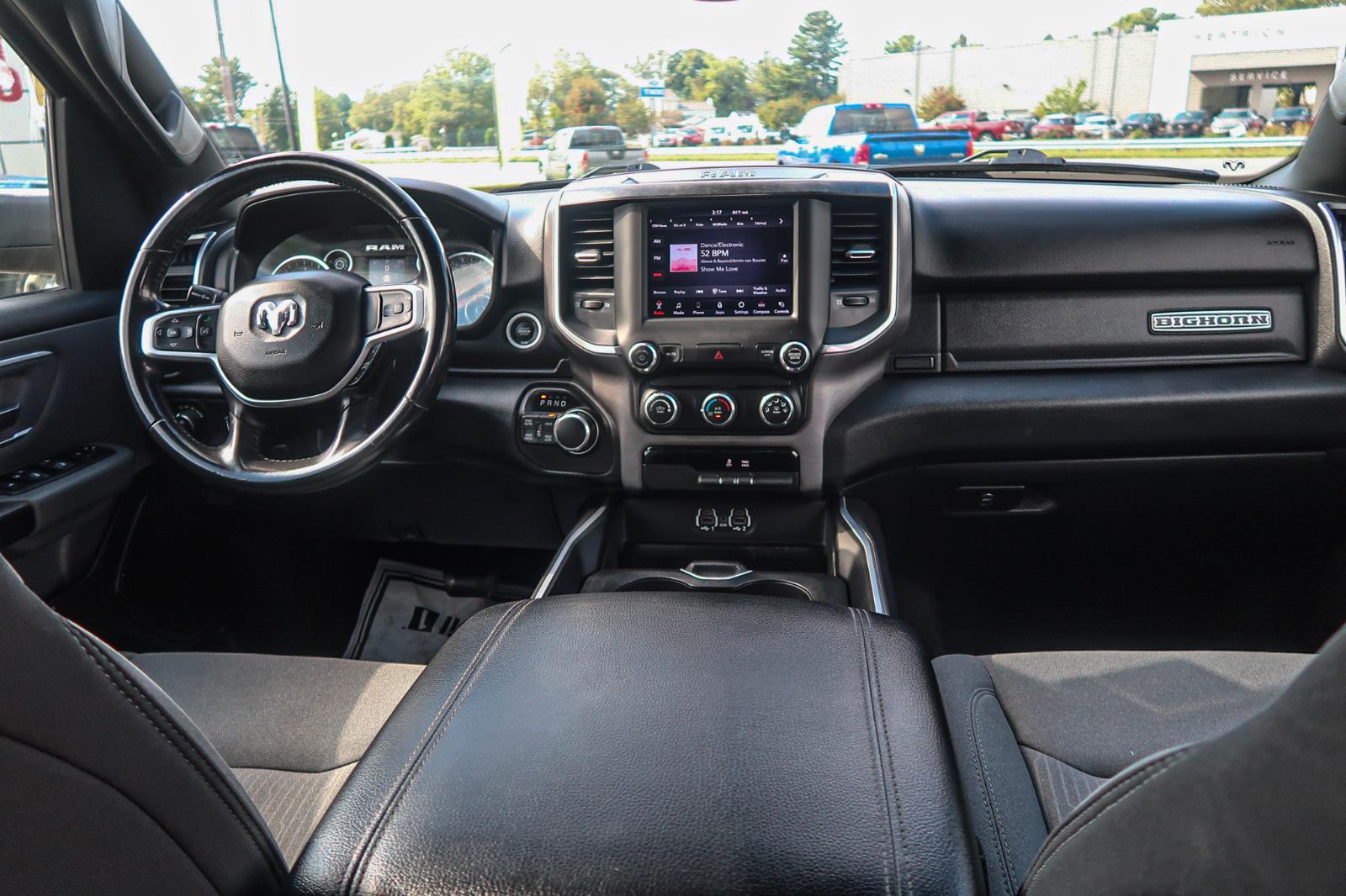 2021 Ram 1500 Big Horn Crew Cab 4x4 6'4" Box