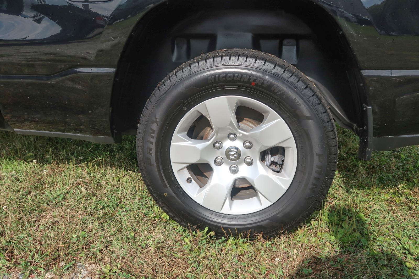 2021 Ram 1500 Big Horn Crew Cab 4x4 6'4" Box