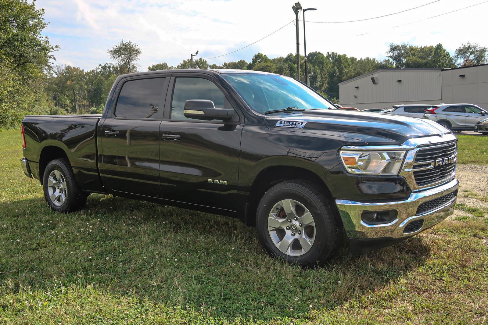 2021 Ram 1500 Big Horn Crew Cab 4x4 6'4" Box
