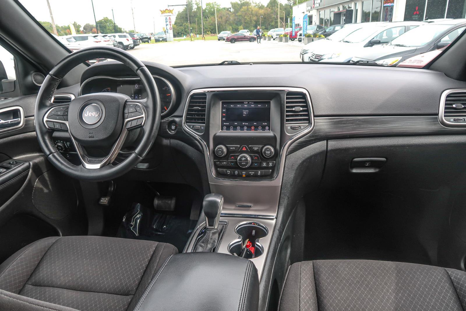 2019 Jeep Grand Cherokee Laredo E 4x4