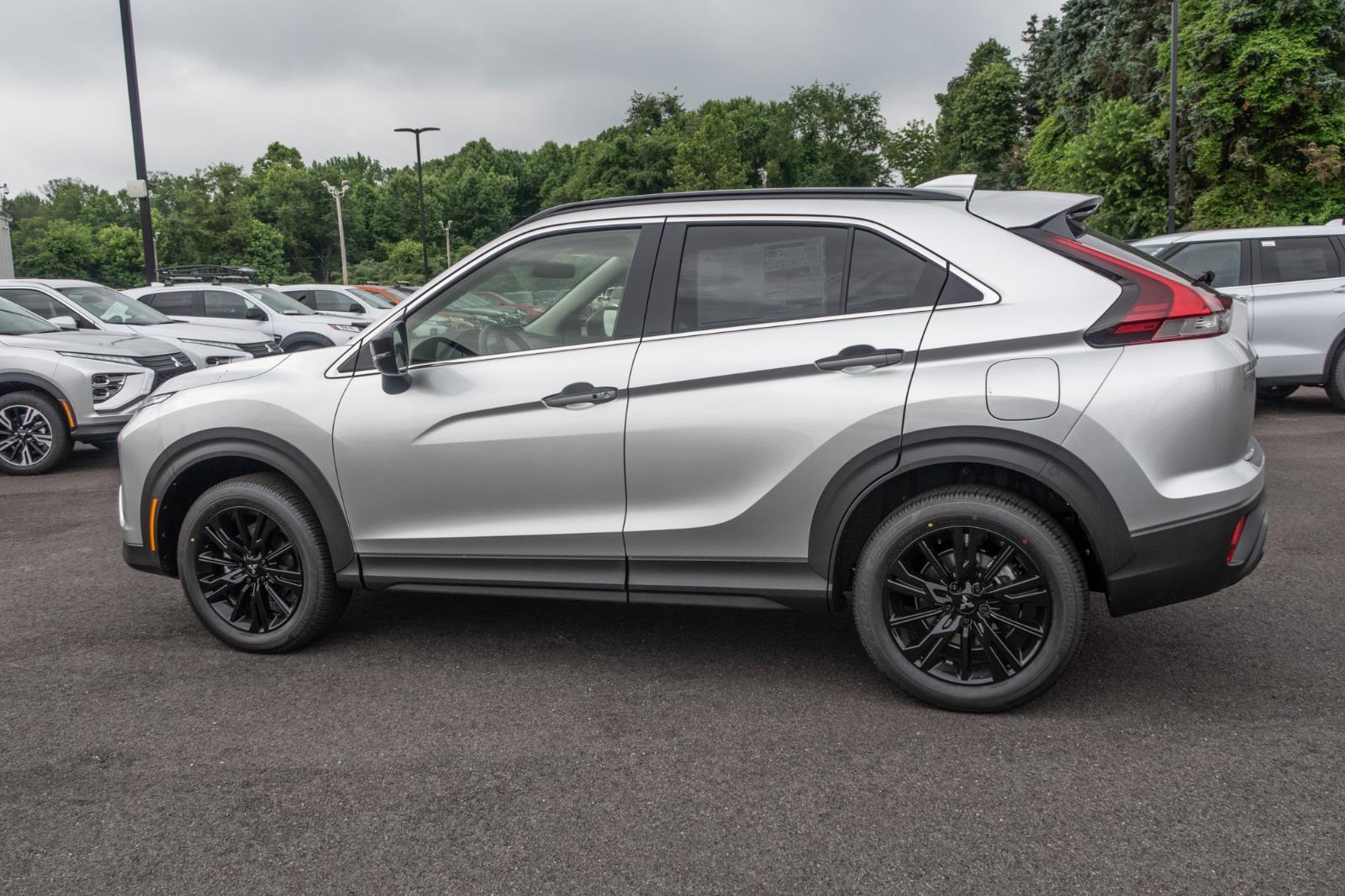 2024 Mitsubishi Eclipse Cross LE