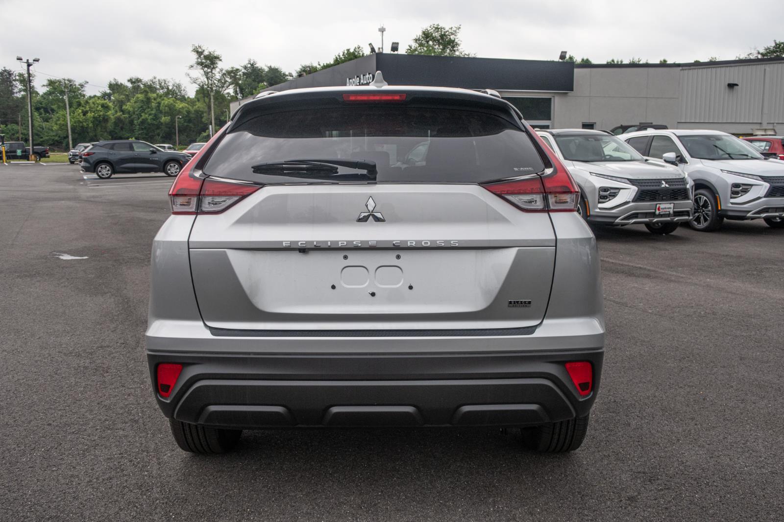 2024 Mitsubishi Eclipse Cross LE