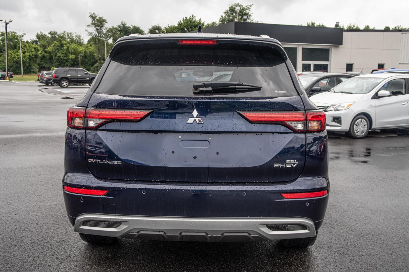 2024 Mitsubishi Outlander PHEV SEL