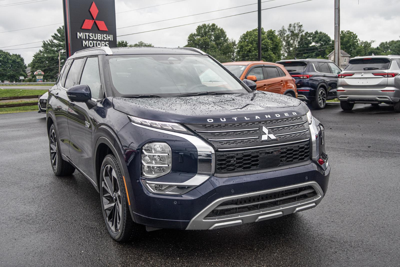 2024 Mitsubishi Outlander PHEV SEL