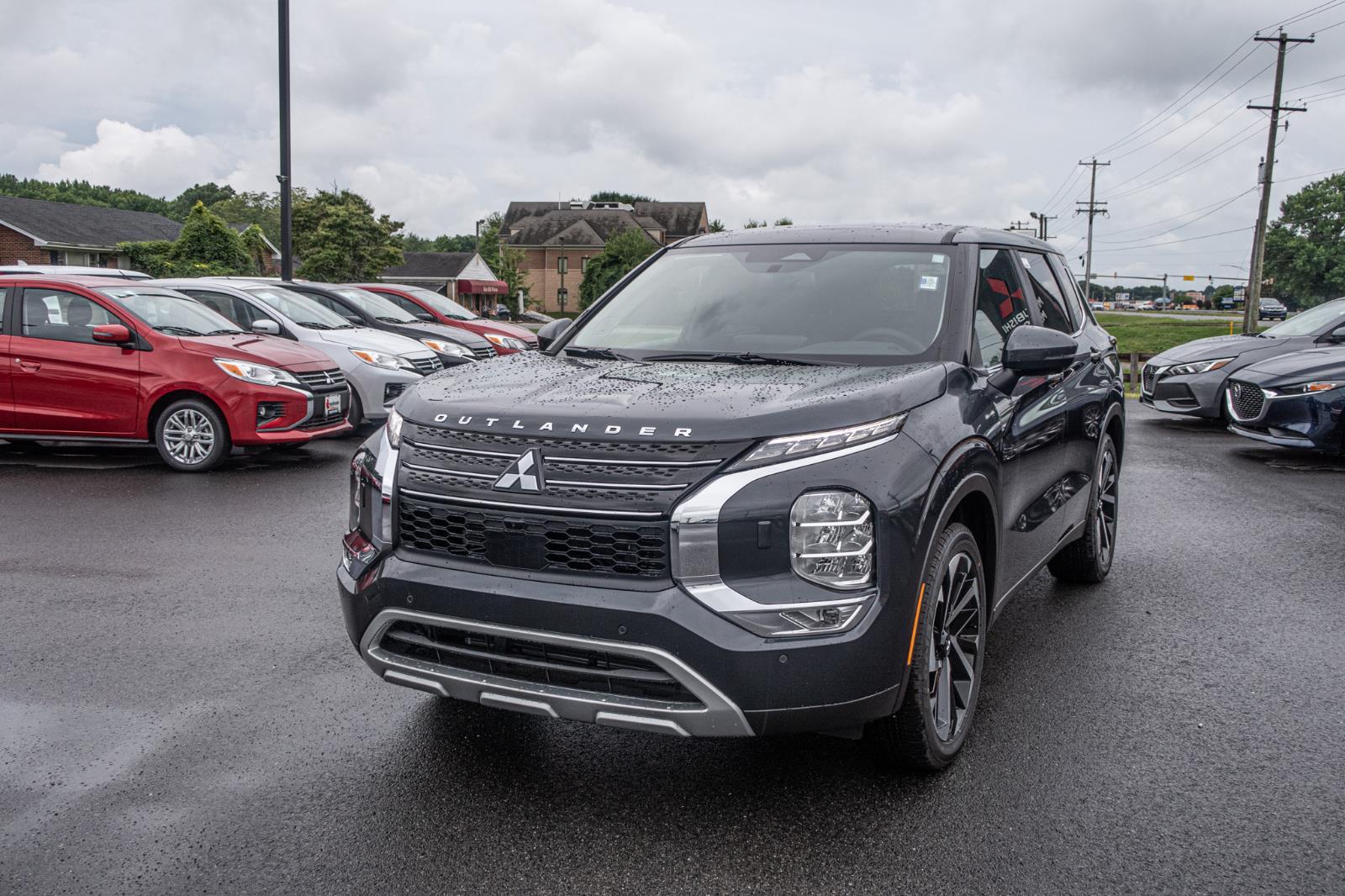 2024 Mitsubishi Outlander SE