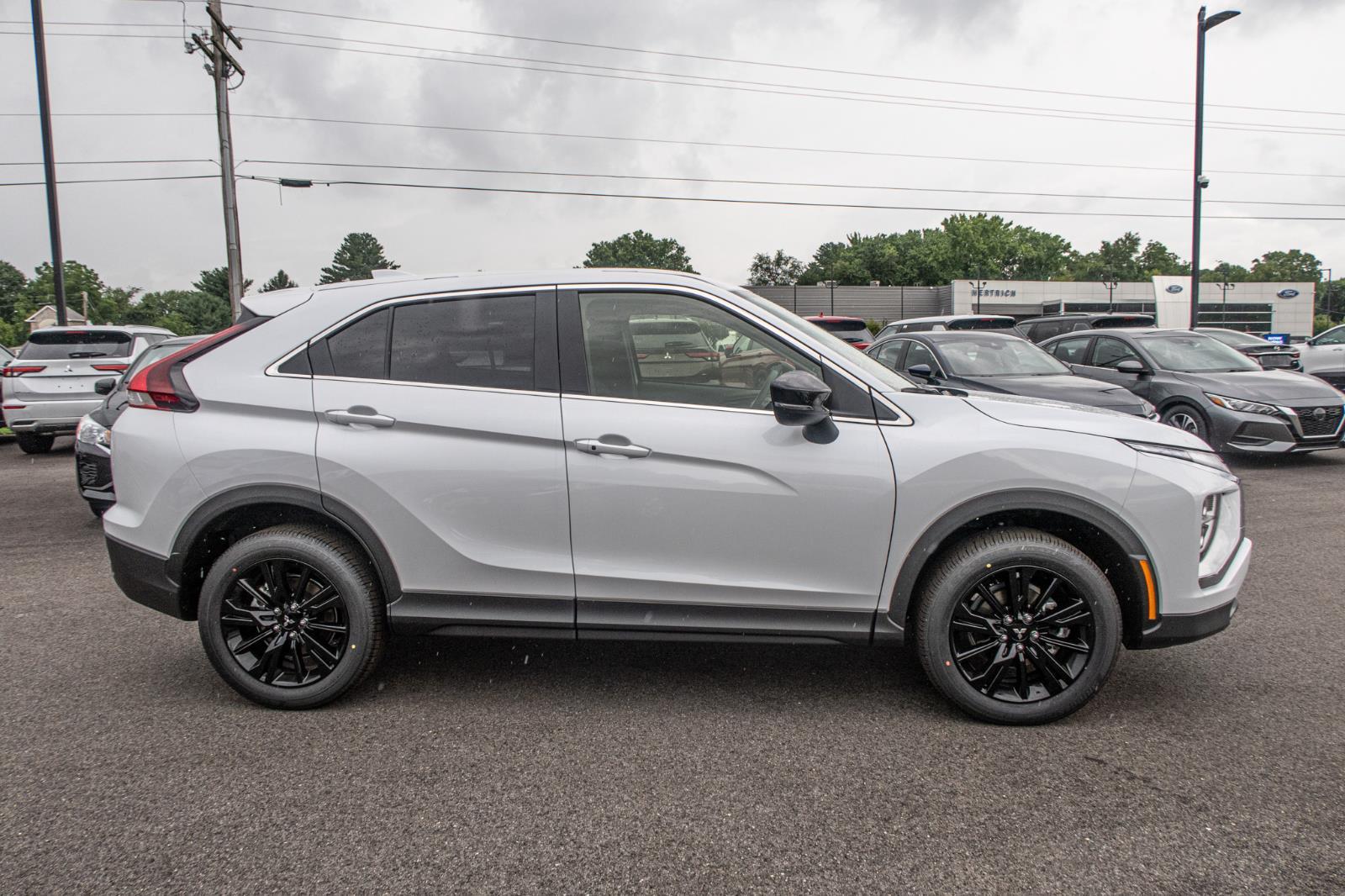 2024 Mitsubishi Eclipse Cross LE