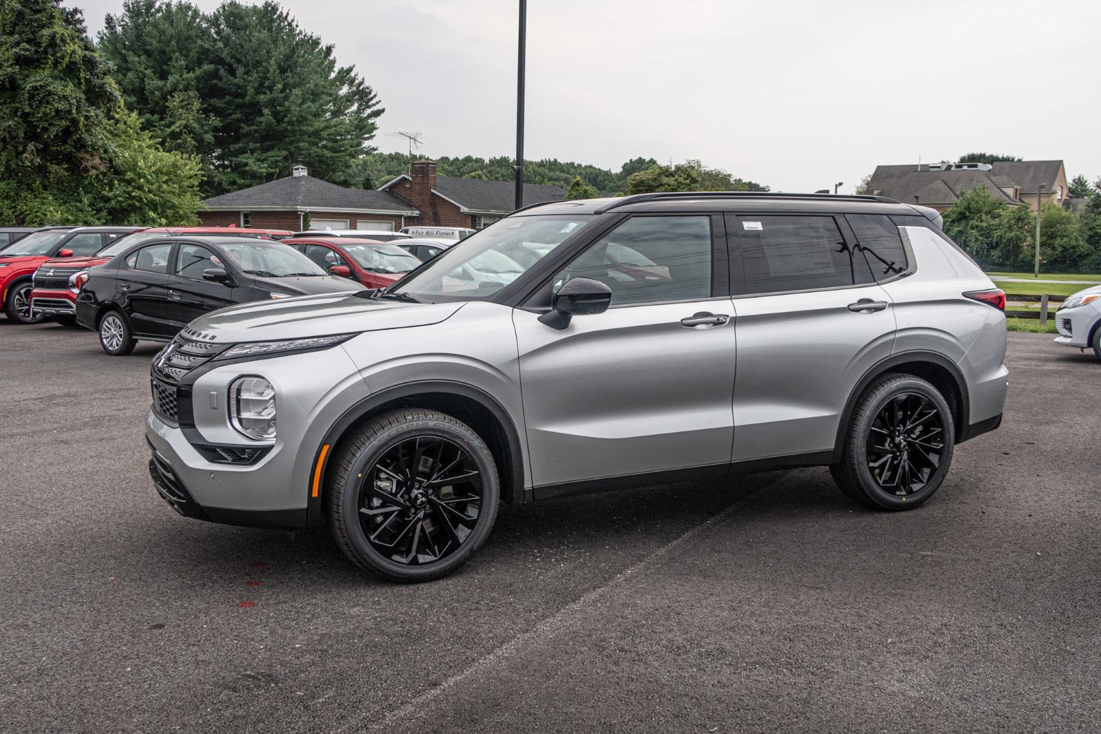 2024 Mitsubishi Outlander SEL Black Edition