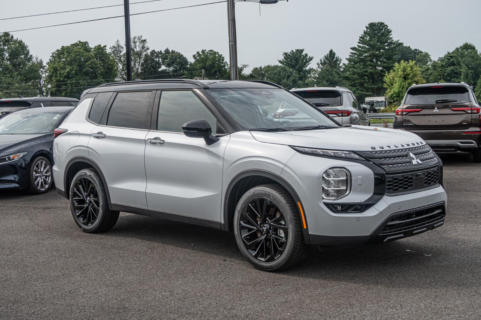 2024 Mitsubishi Outlander SEL Black Edition