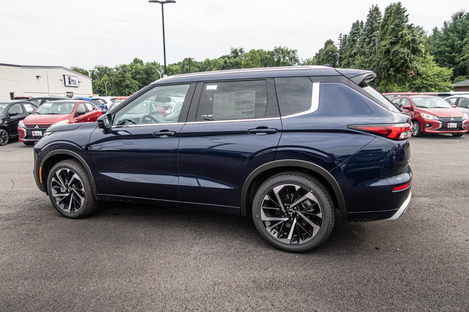 2024 Mitsubishi Outlander SEL