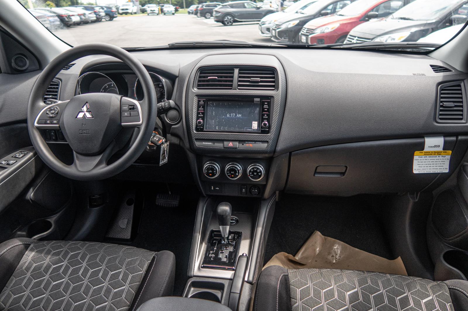 2024 Mitsubishi Outlander Sport ES