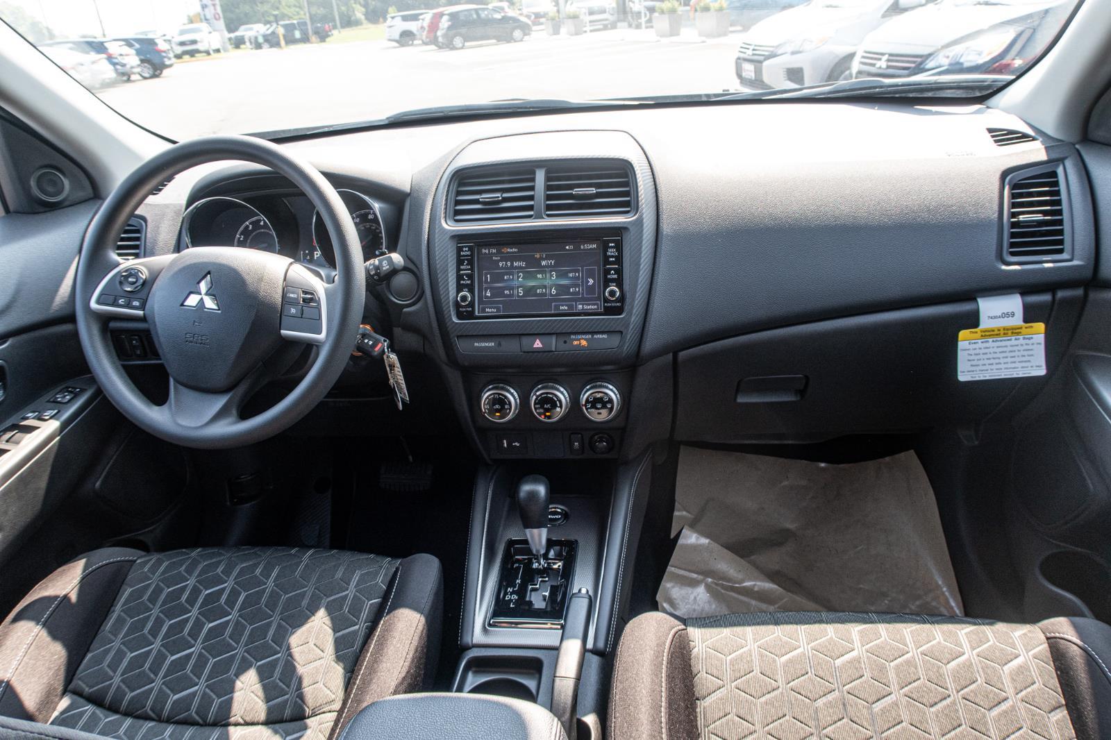 2024 Mitsubishi Outlander Sport ES