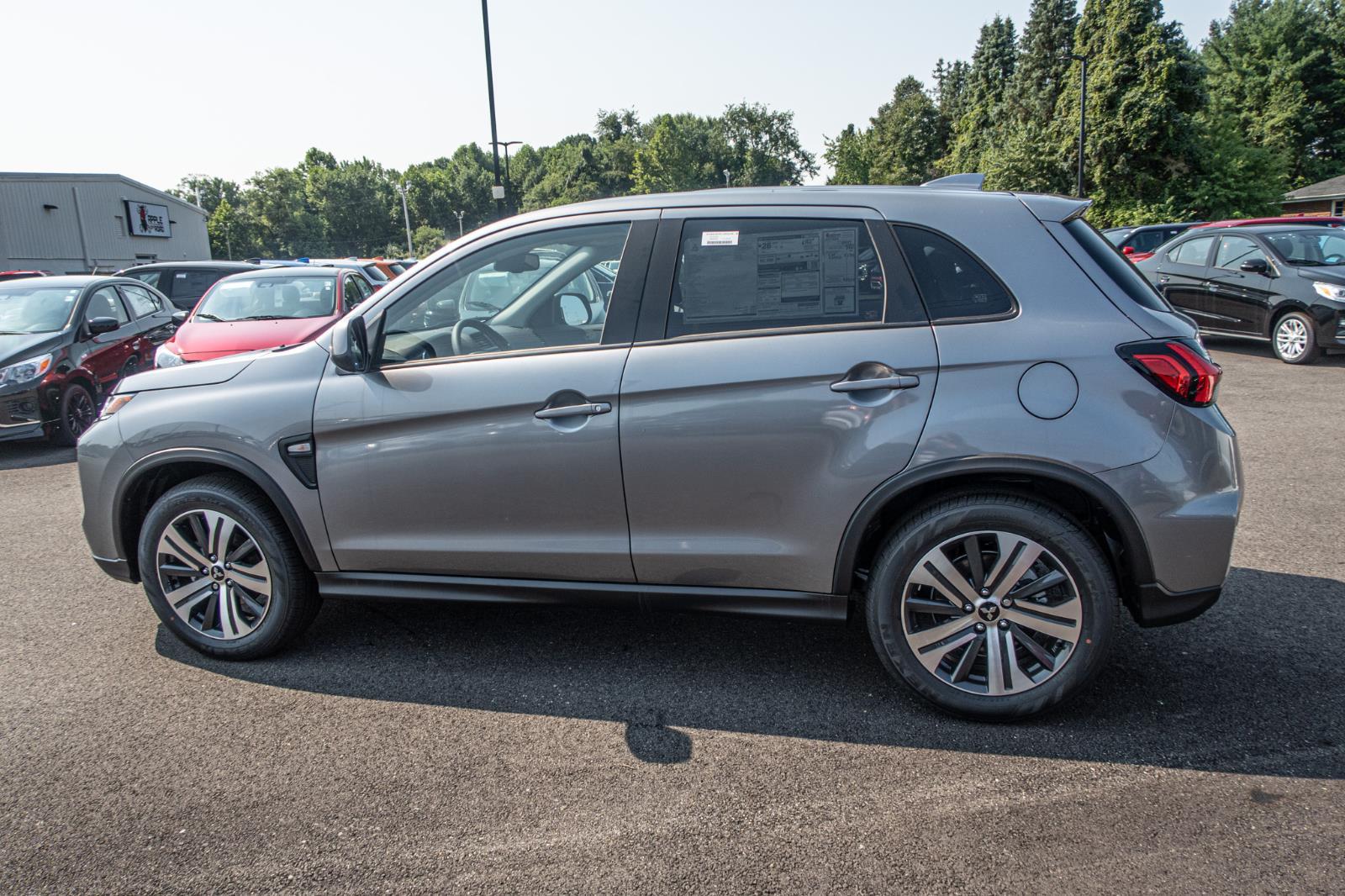 2024 Mitsubishi Outlander Sport ES