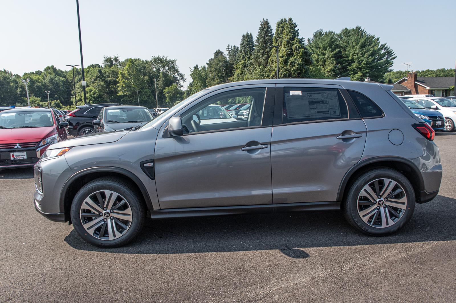 2024 Mitsubishi Outlander Sport ES