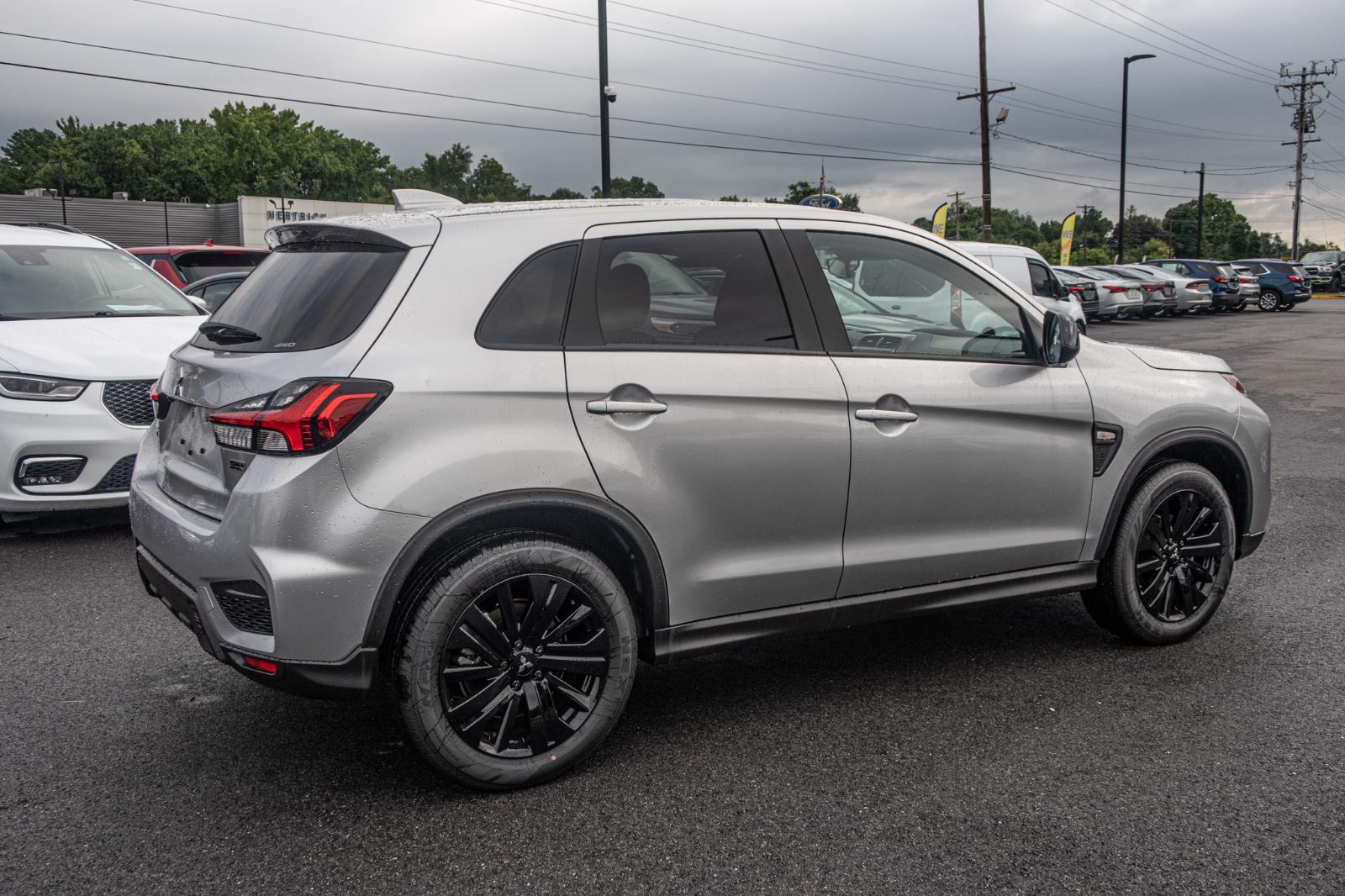 2024 Mitsubishi Outlander Sport LE