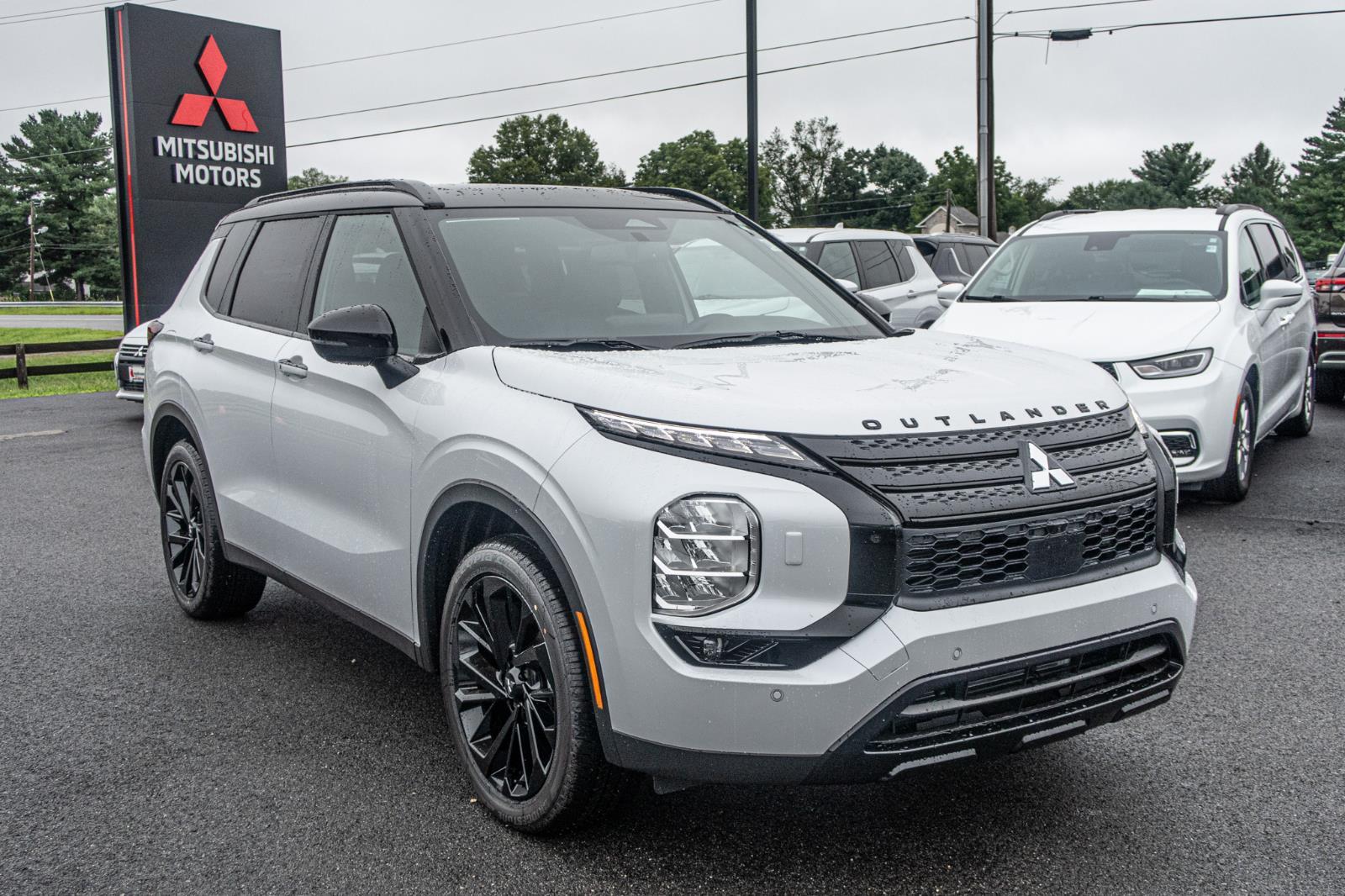 2024 Mitsubishi Outlander SEL Black Edition