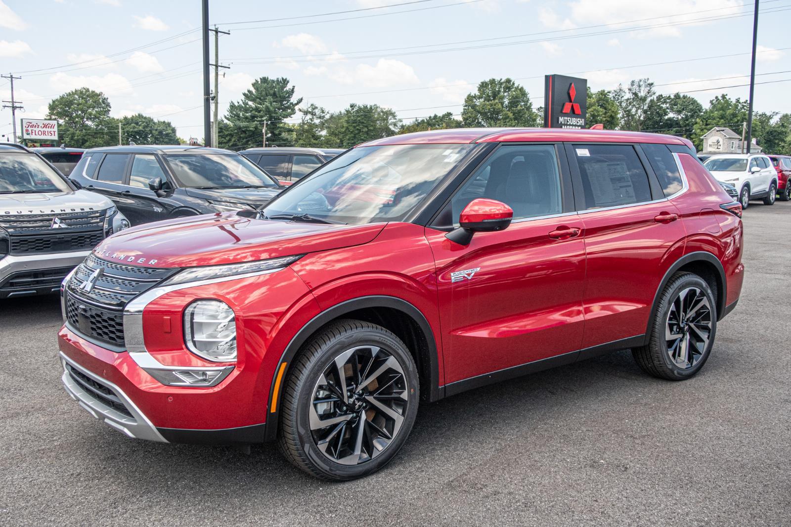 2024 Mitsubishi Outlander PHEV SE