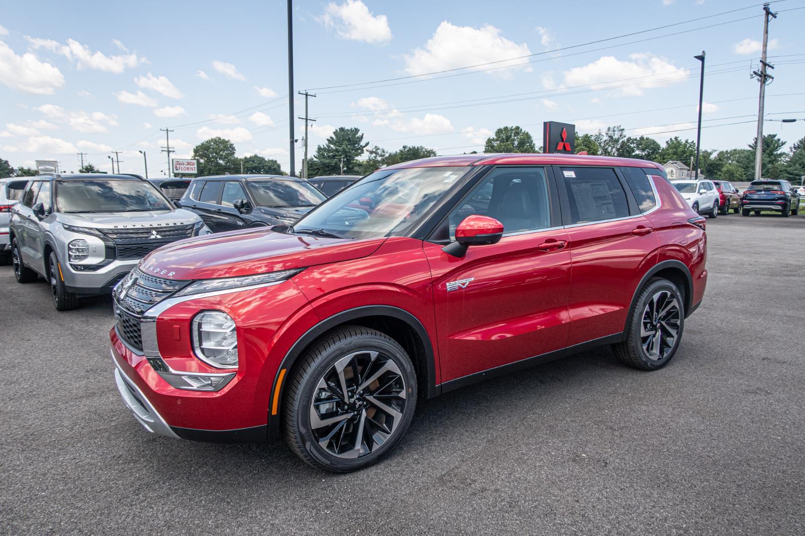 2024 Mitsubishi Outlander PHEV SE