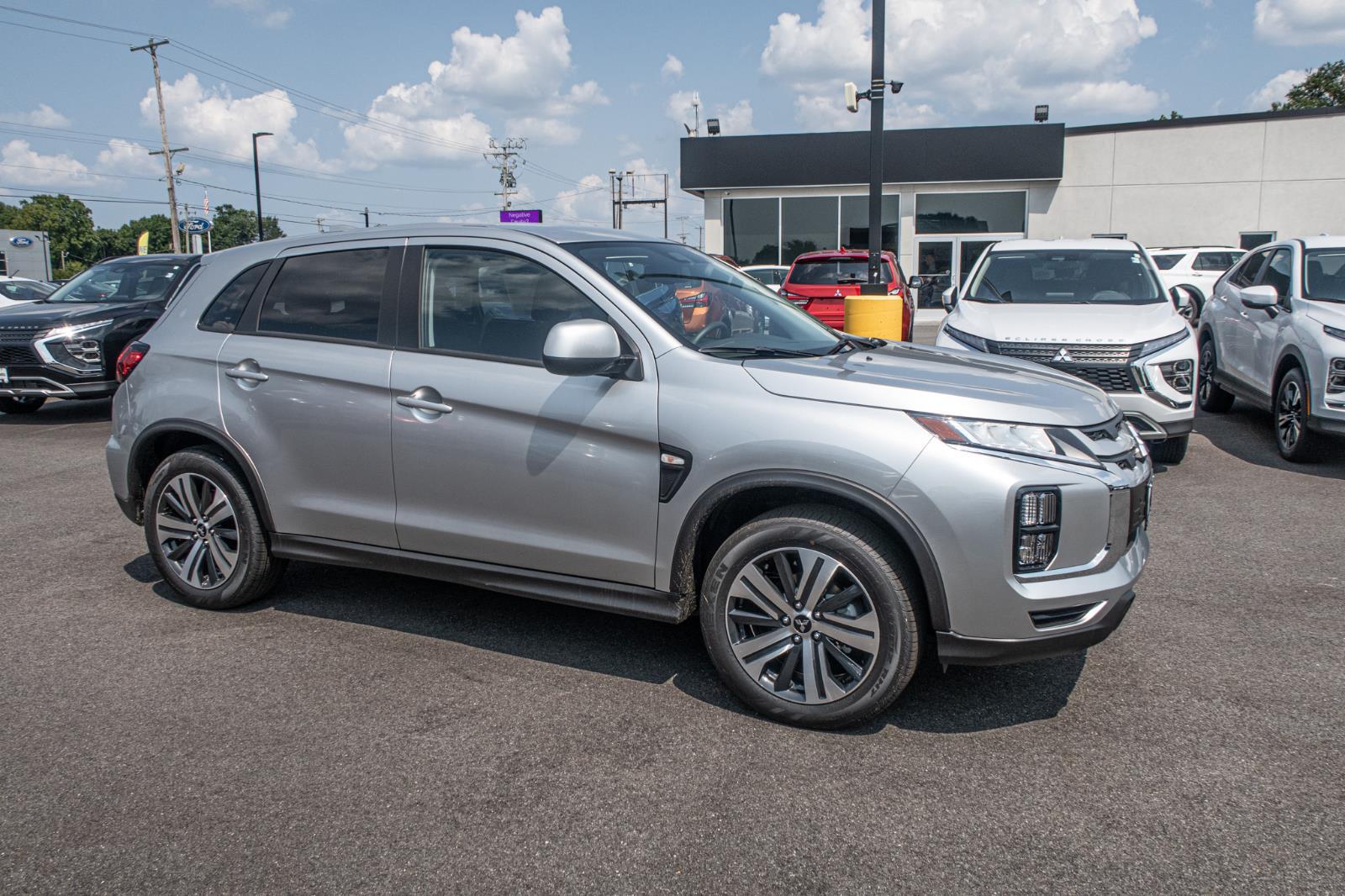 2024 Mitsubishi Outlander Sport ES